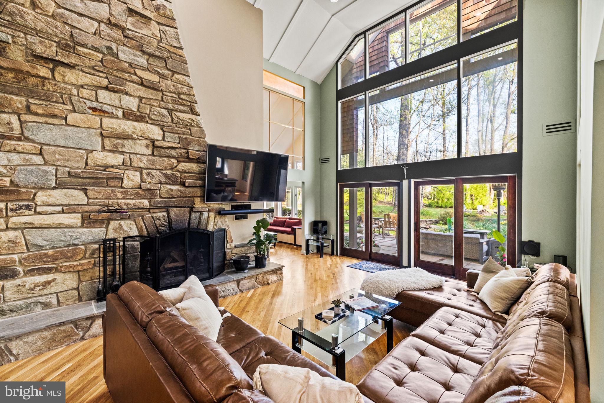 8901 POTOMAC STATION LANE
