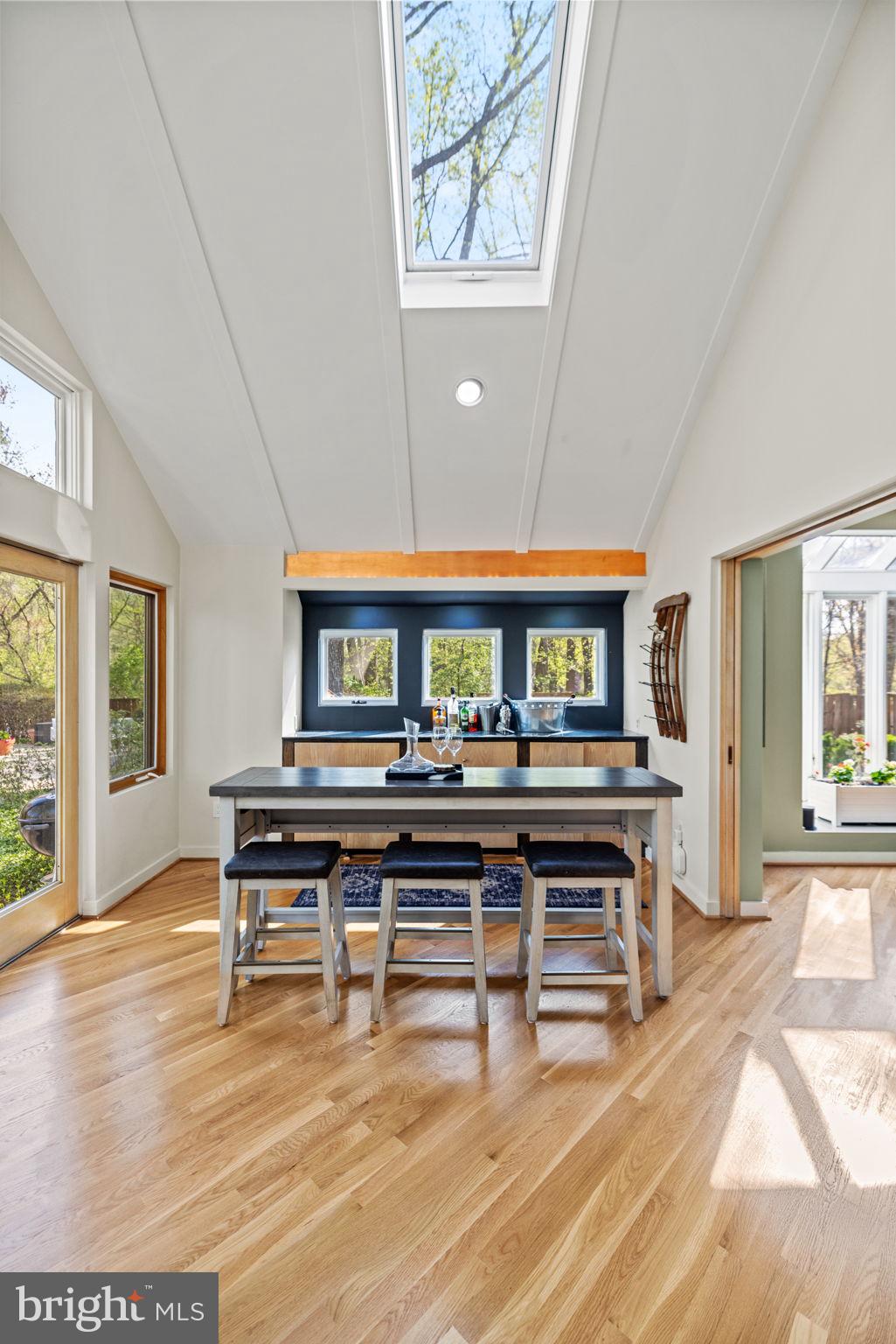 8901 POTOMAC STATION LANE