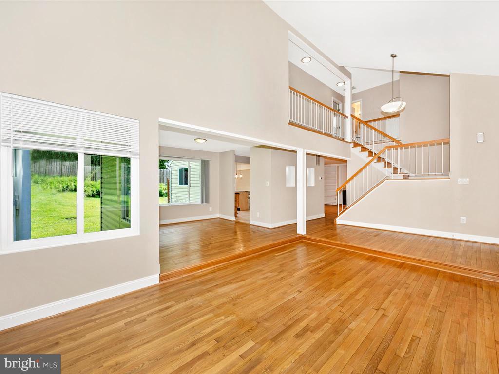18333 DUTCHESS DRIVE