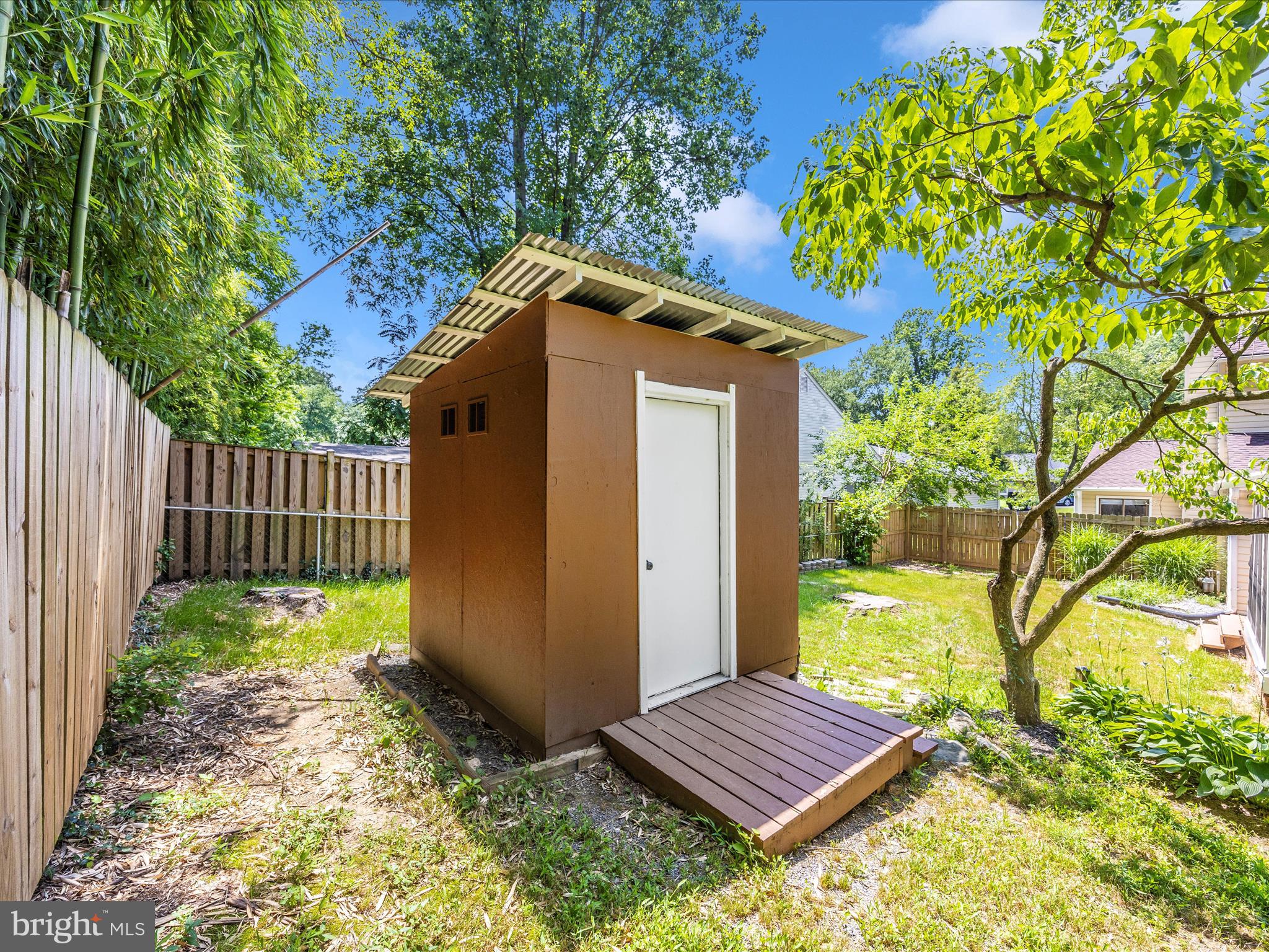 18333 DUTCHESS DRIVE