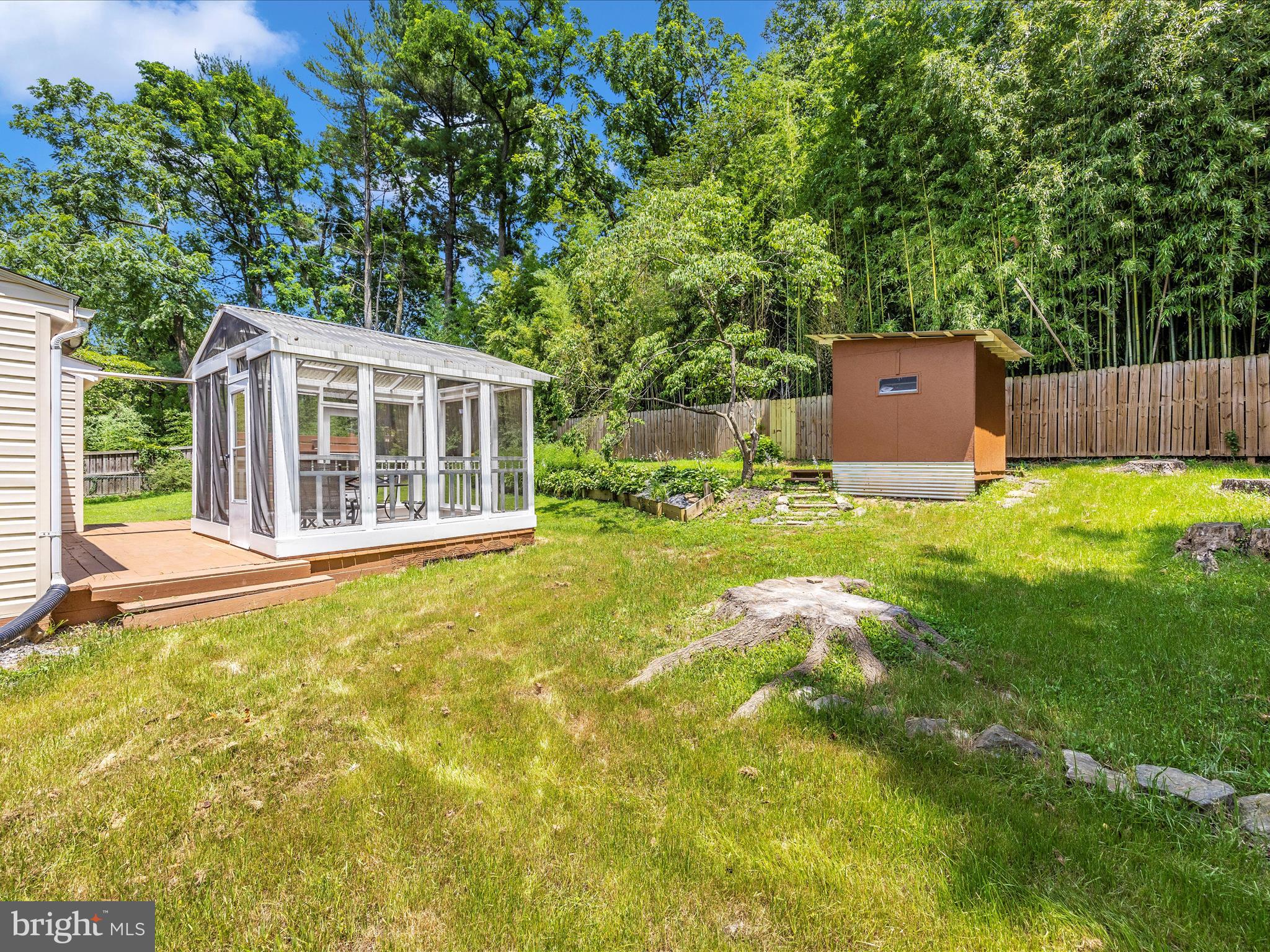 18333 DUTCHESS DRIVE