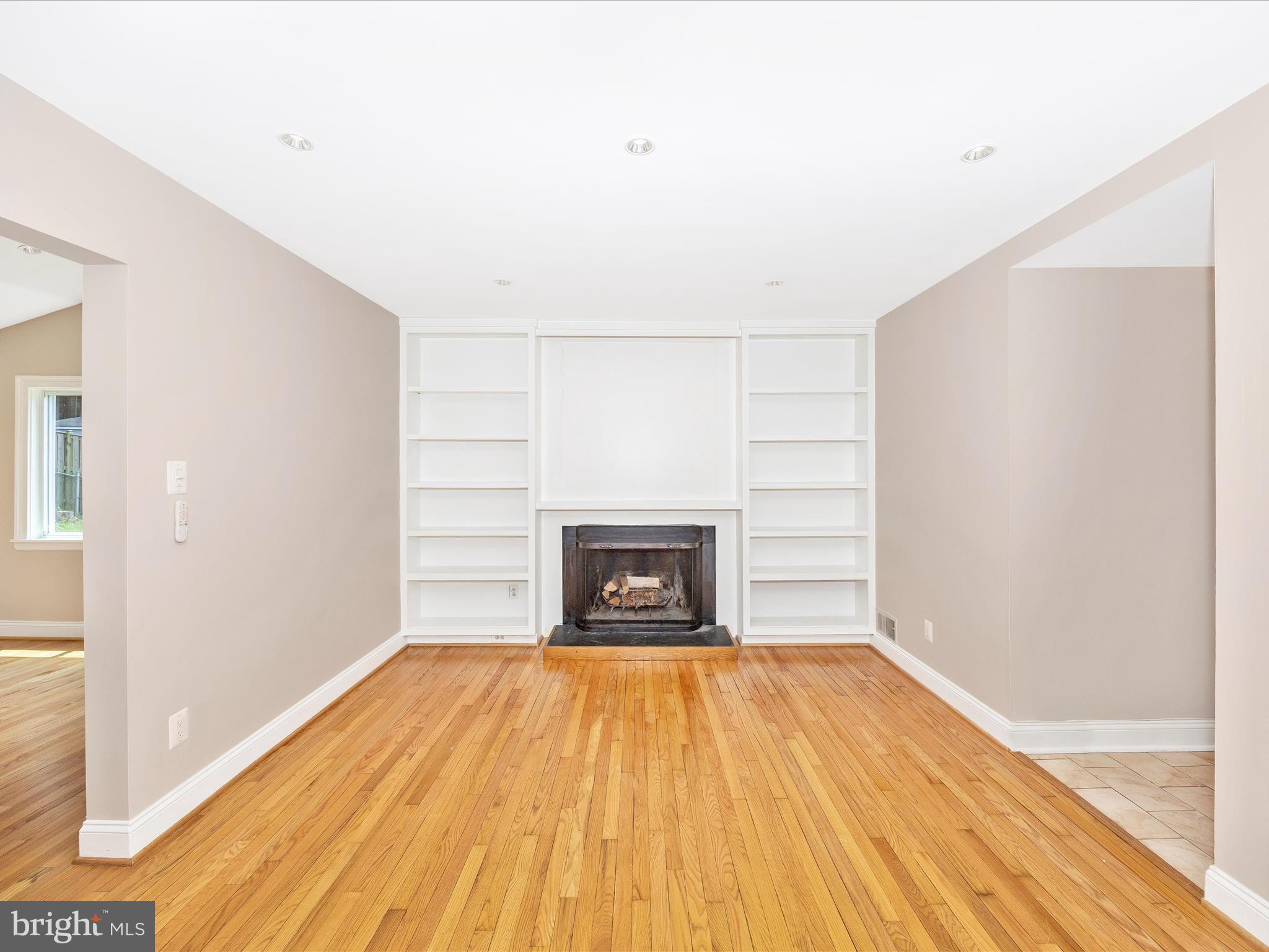 18333 DUTCHESS DRIVE