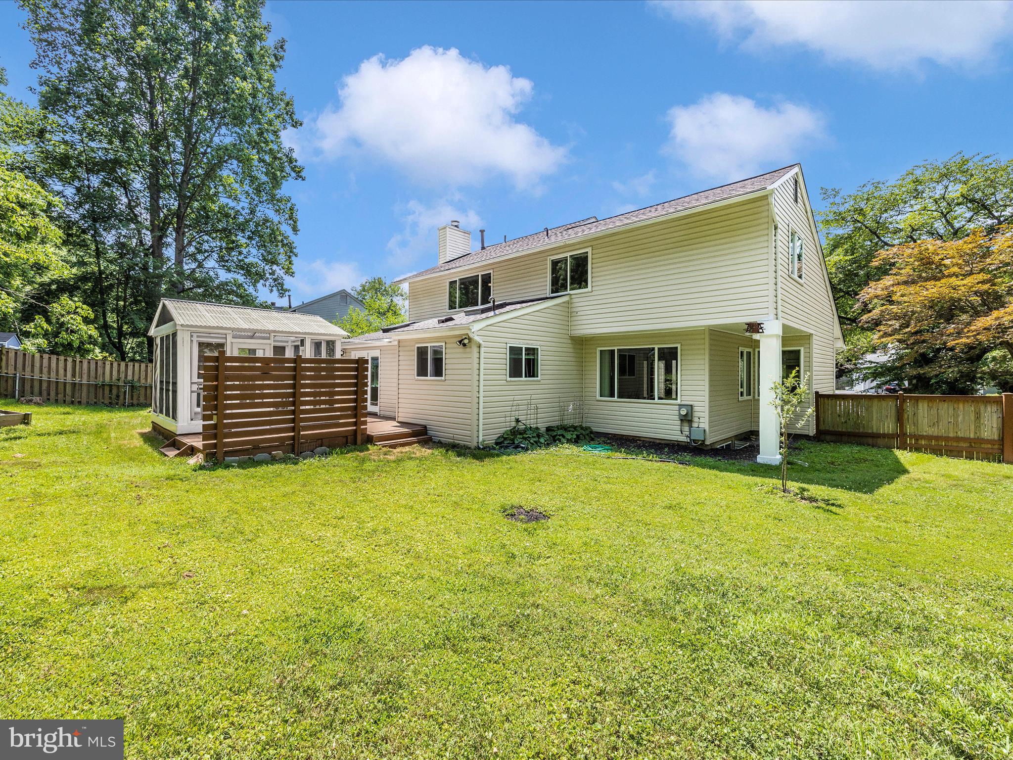 18333 DUTCHESS DRIVE