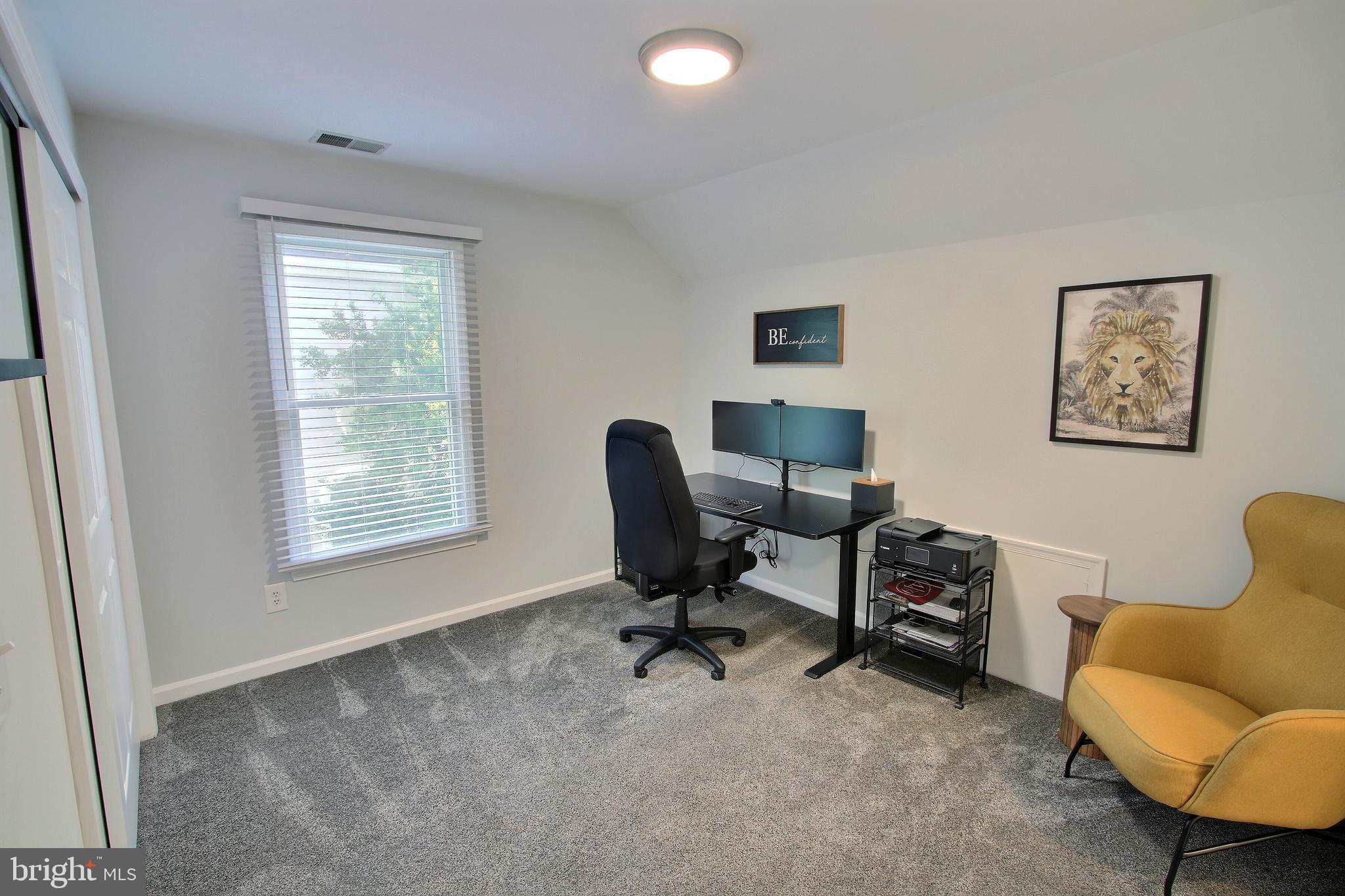 8011 Lions Crest Way