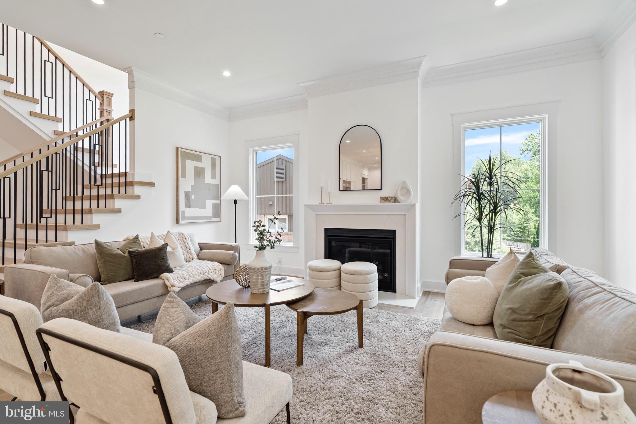 5818 IPSWICH ROAD
