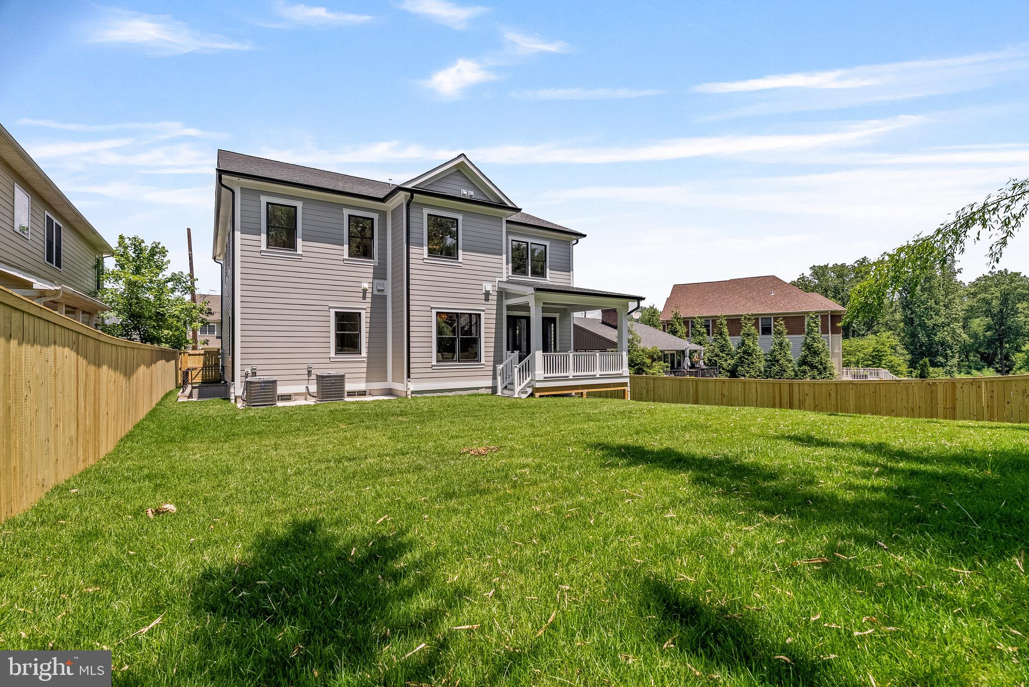 5818 IPSWICH ROAD