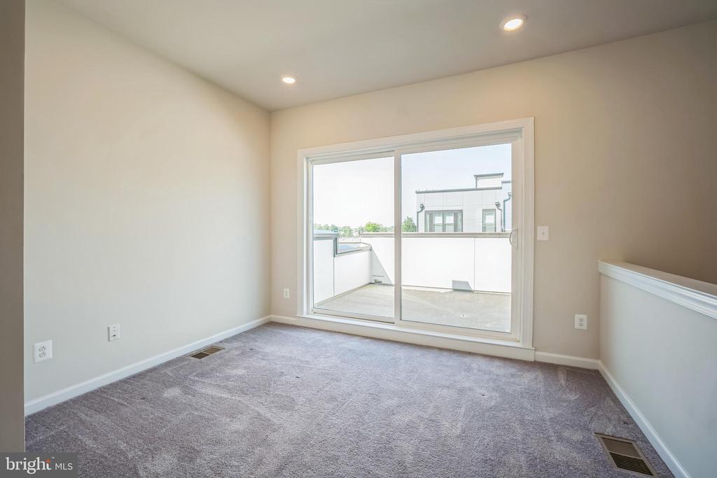 16103 CONNORS WAY