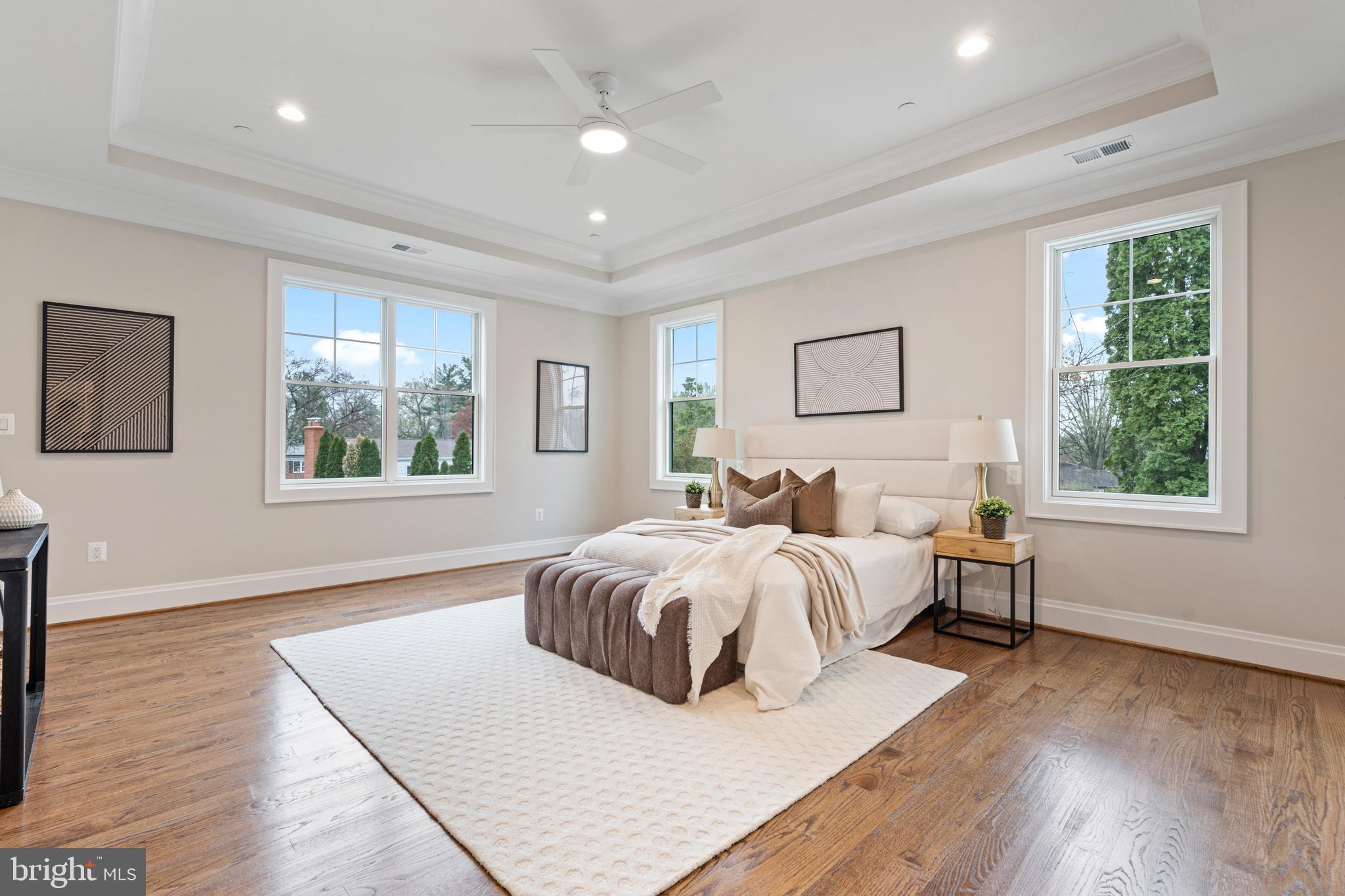 9211 VILLA DRIVE
