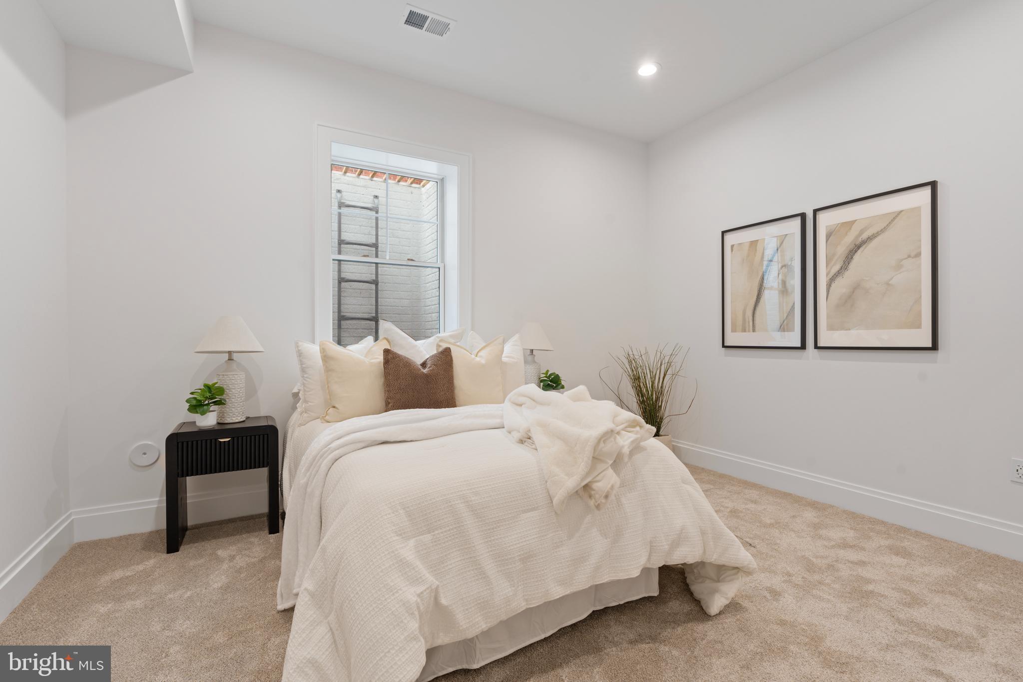 9211 VILLA DRIVE