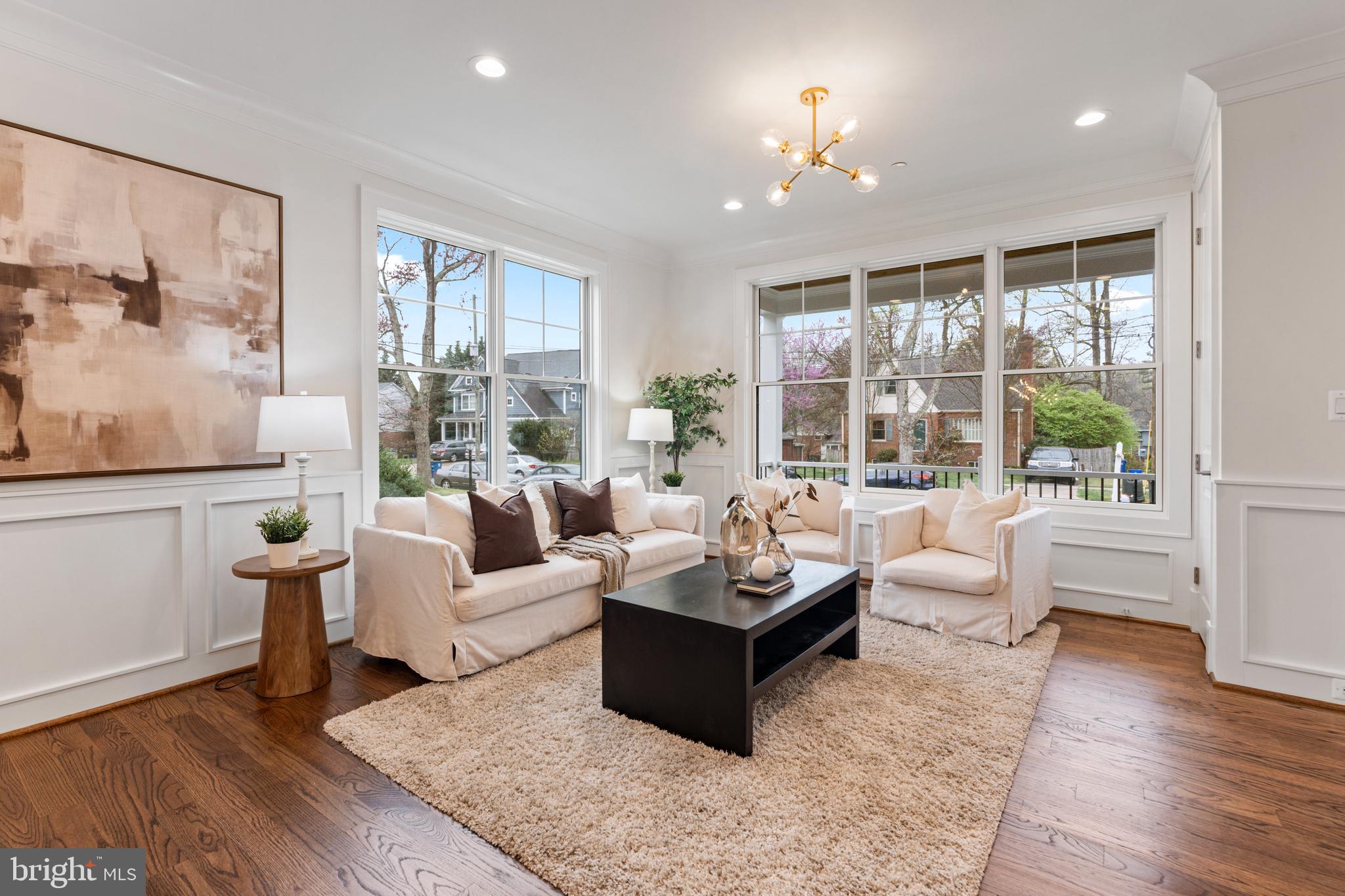 9211 VILLA DRIVE