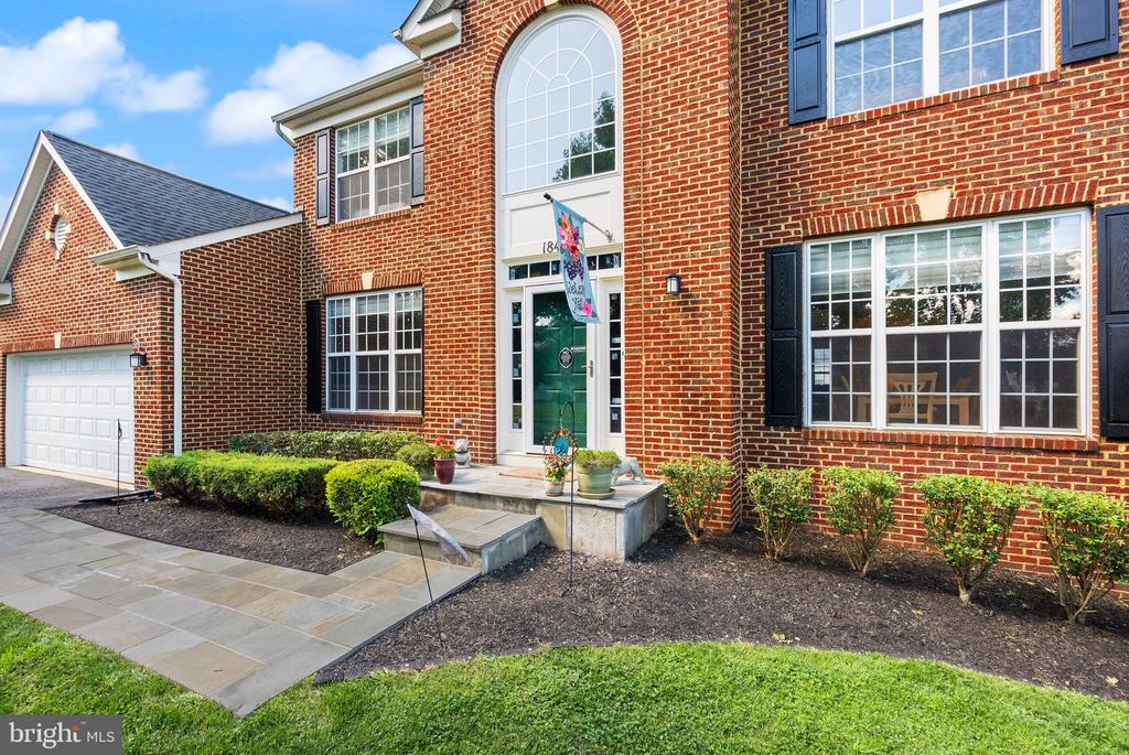 18404 BRIGHT PLUME TERRACE