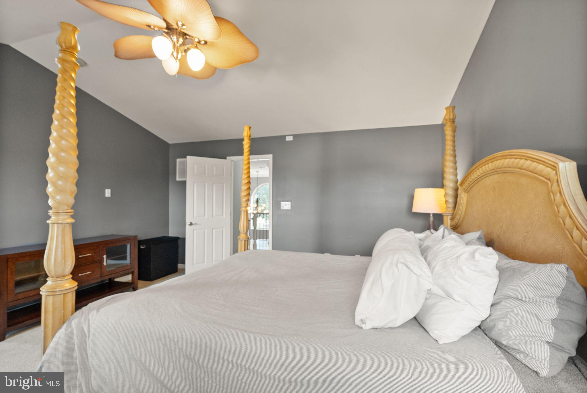 18404 BRIGHT PLUME TERRACE