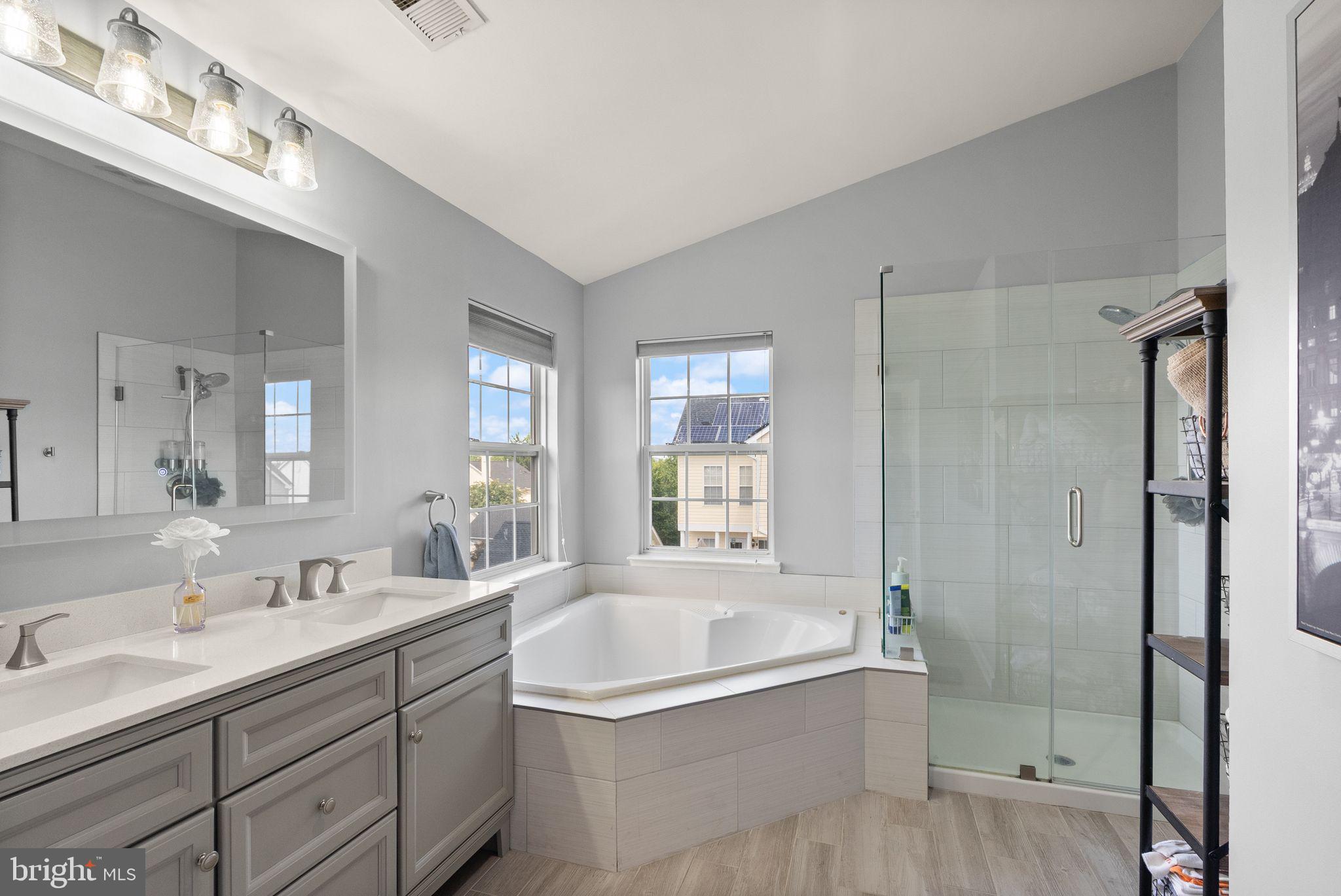 18404 BRIGHT PLUME TERRACE