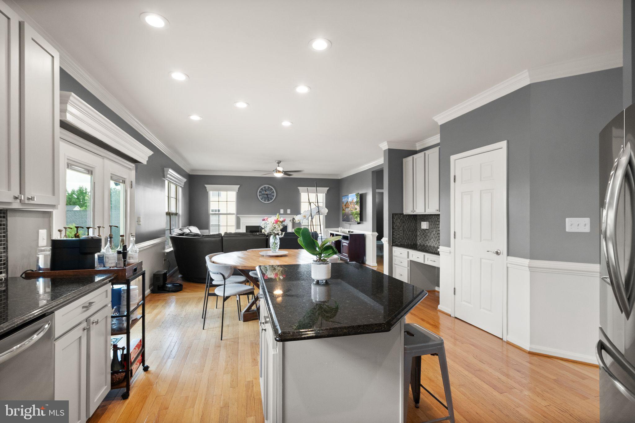 18404 BRIGHT PLUME TERRACE