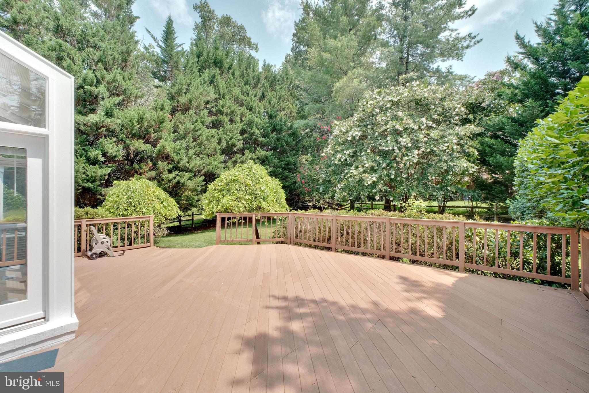 11141 WILLOWBROOK DRIVE