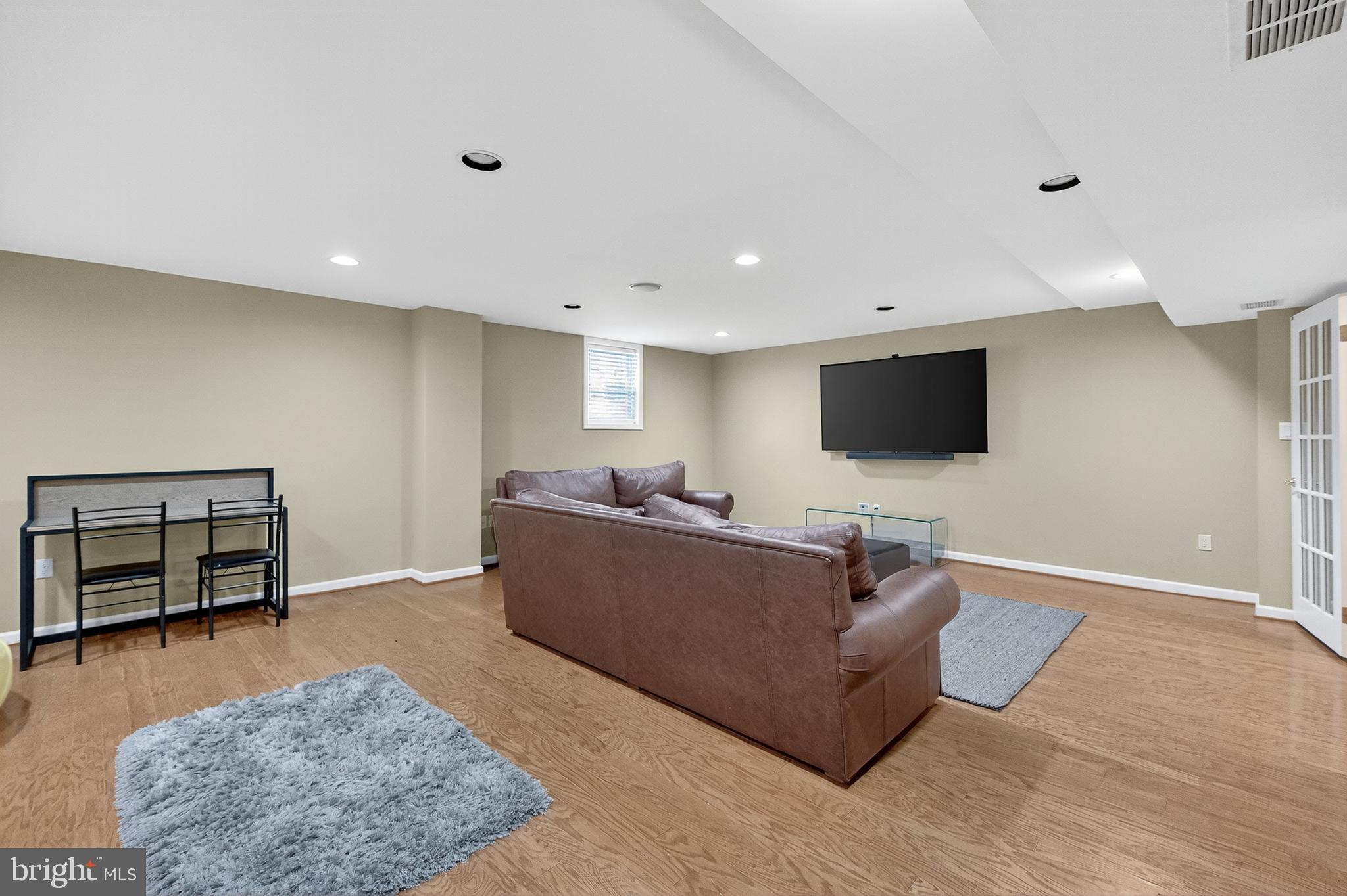 11141 WILLOWBROOK DRIVE