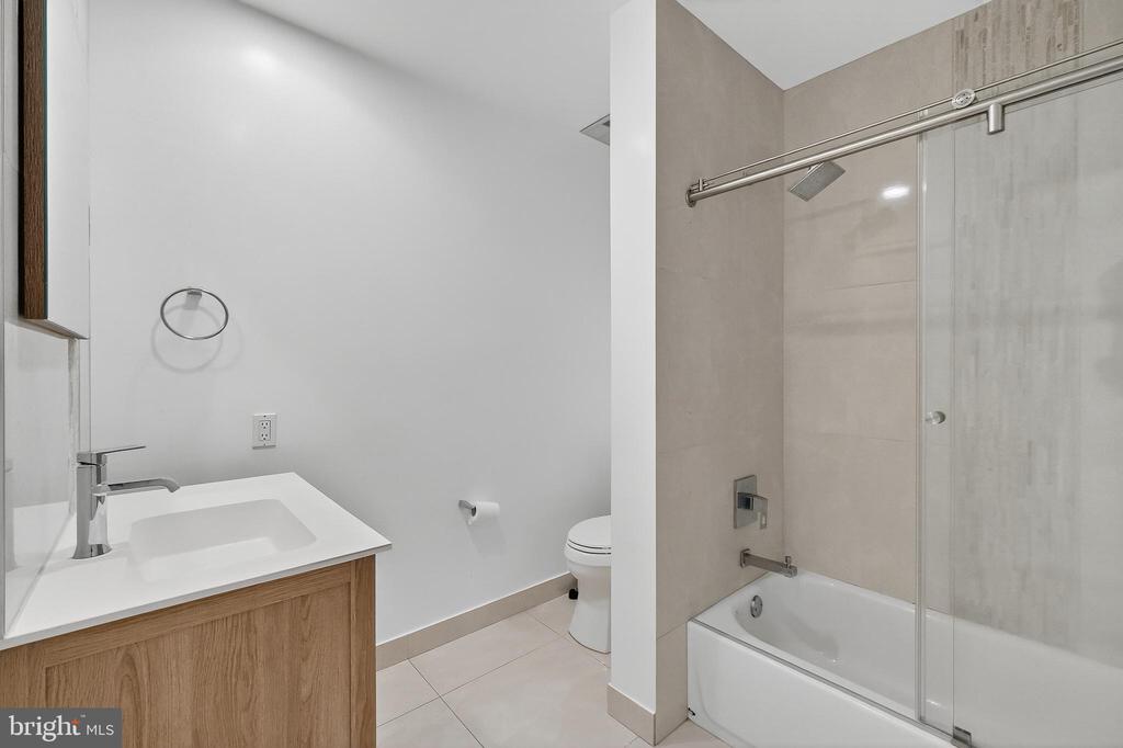 11141 WILLOWBROOK DRIVE