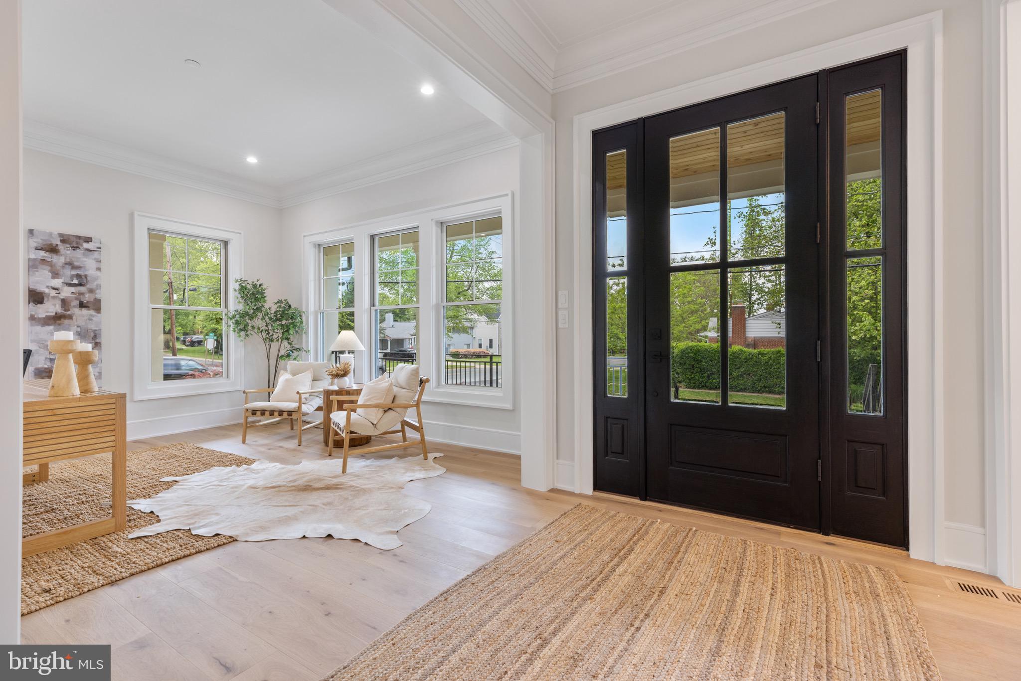6210 LANDON LANE
