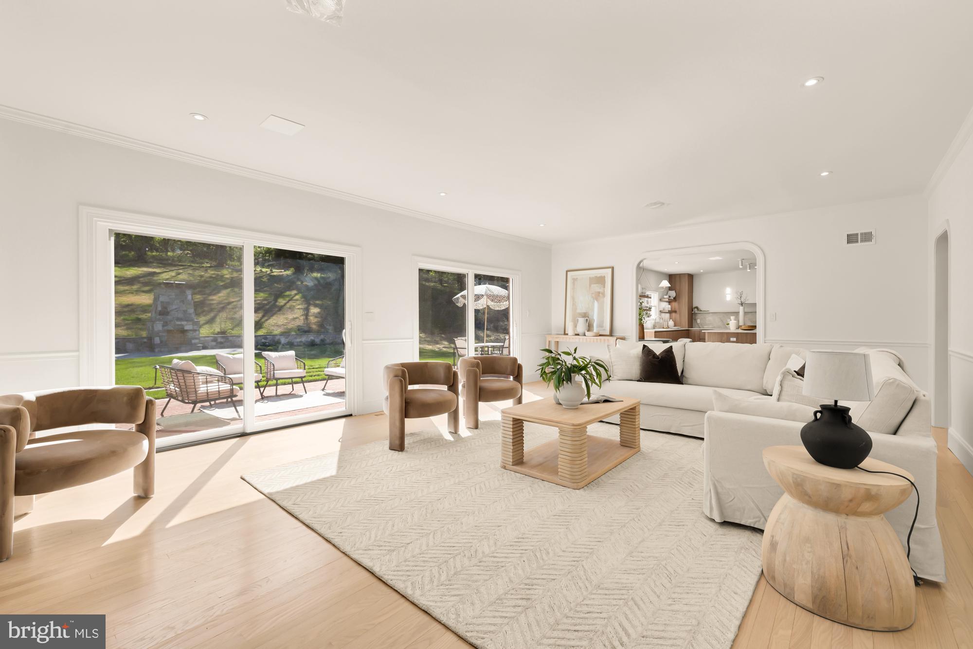 10821 BARN WOOD LANE