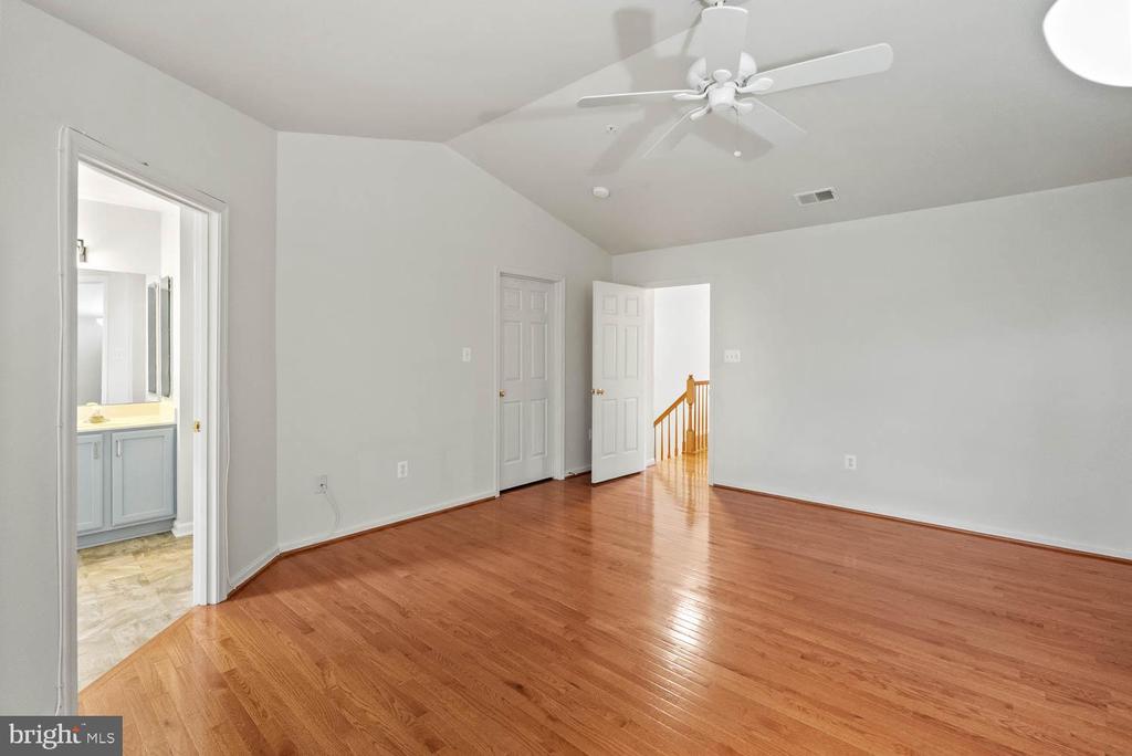 13418 RISING SUN LANE