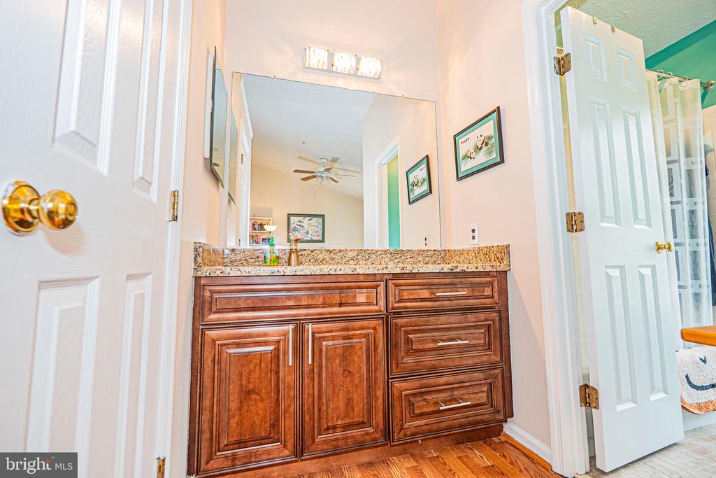 18633 CLOVERCREST CIRCLE