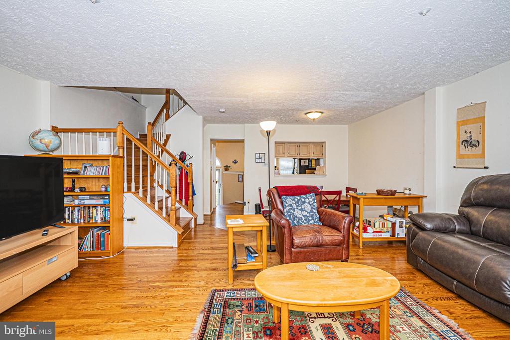18633 CLOVERCREST CIRCLE