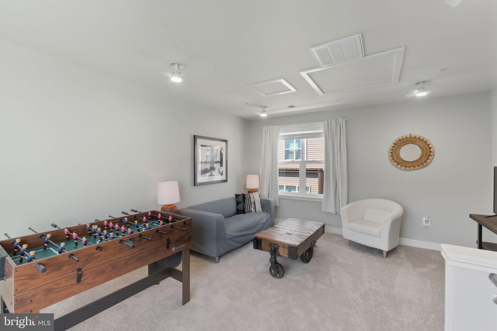 16045 BOWERY STREET
