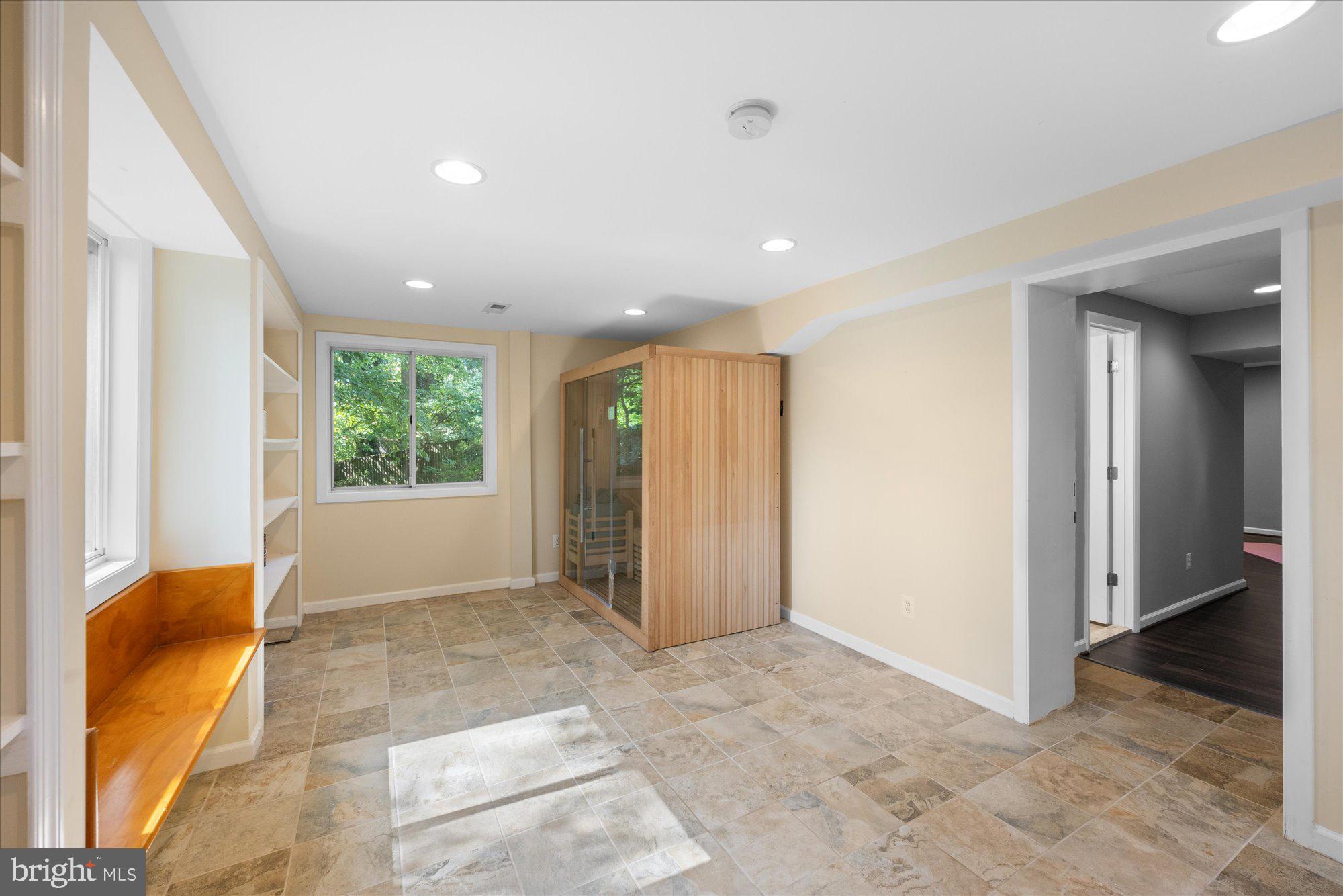 4114 BYRD COURT