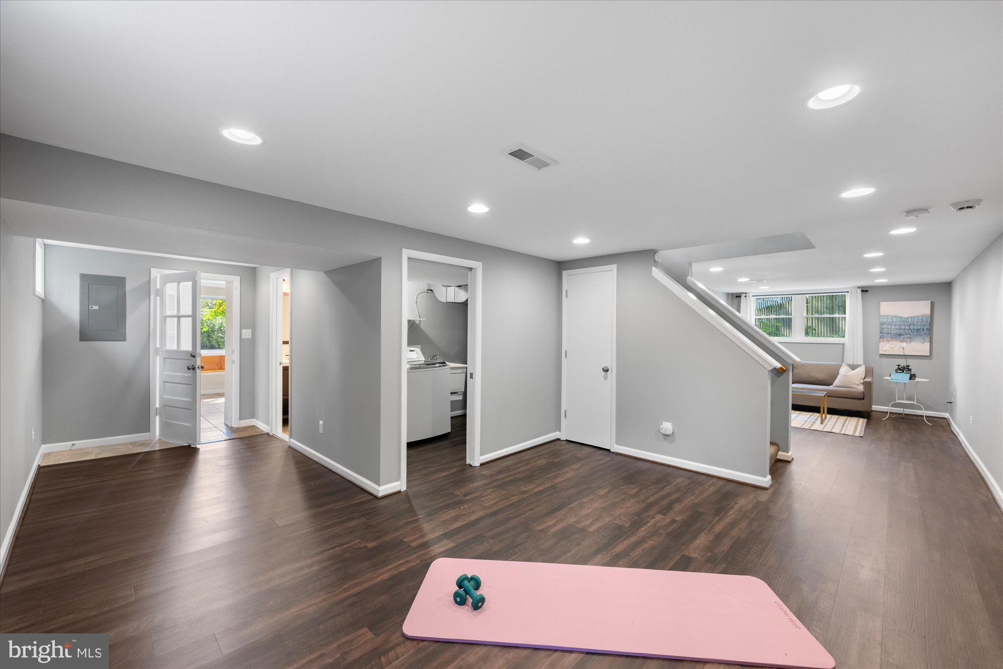 4114 BYRD COURT