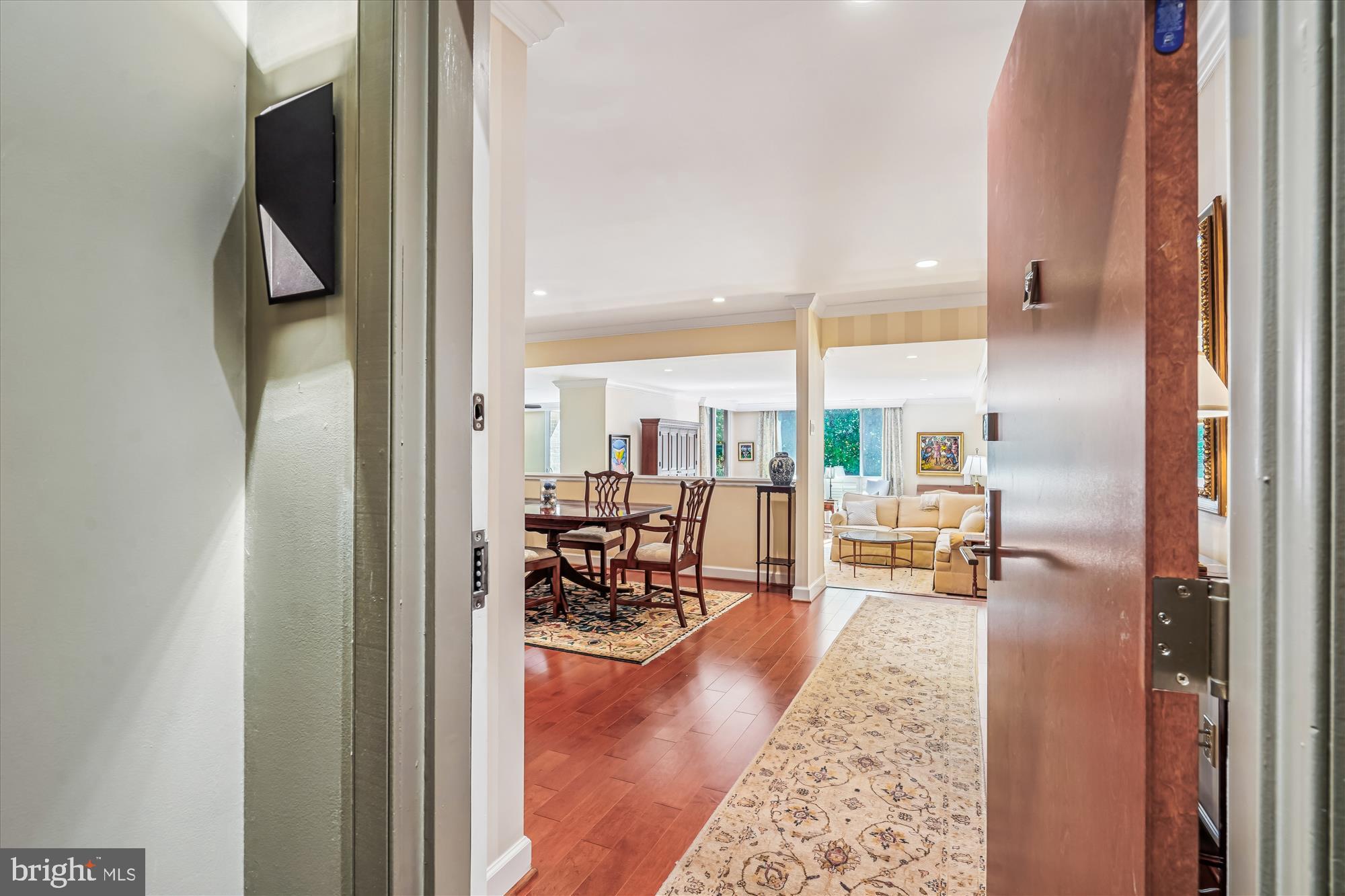 4960 SENTINEL DRIVE 10-302