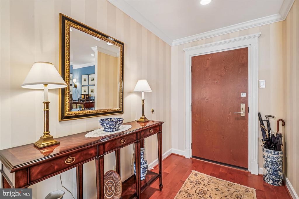 4960 SENTINEL DRIVE 10-302