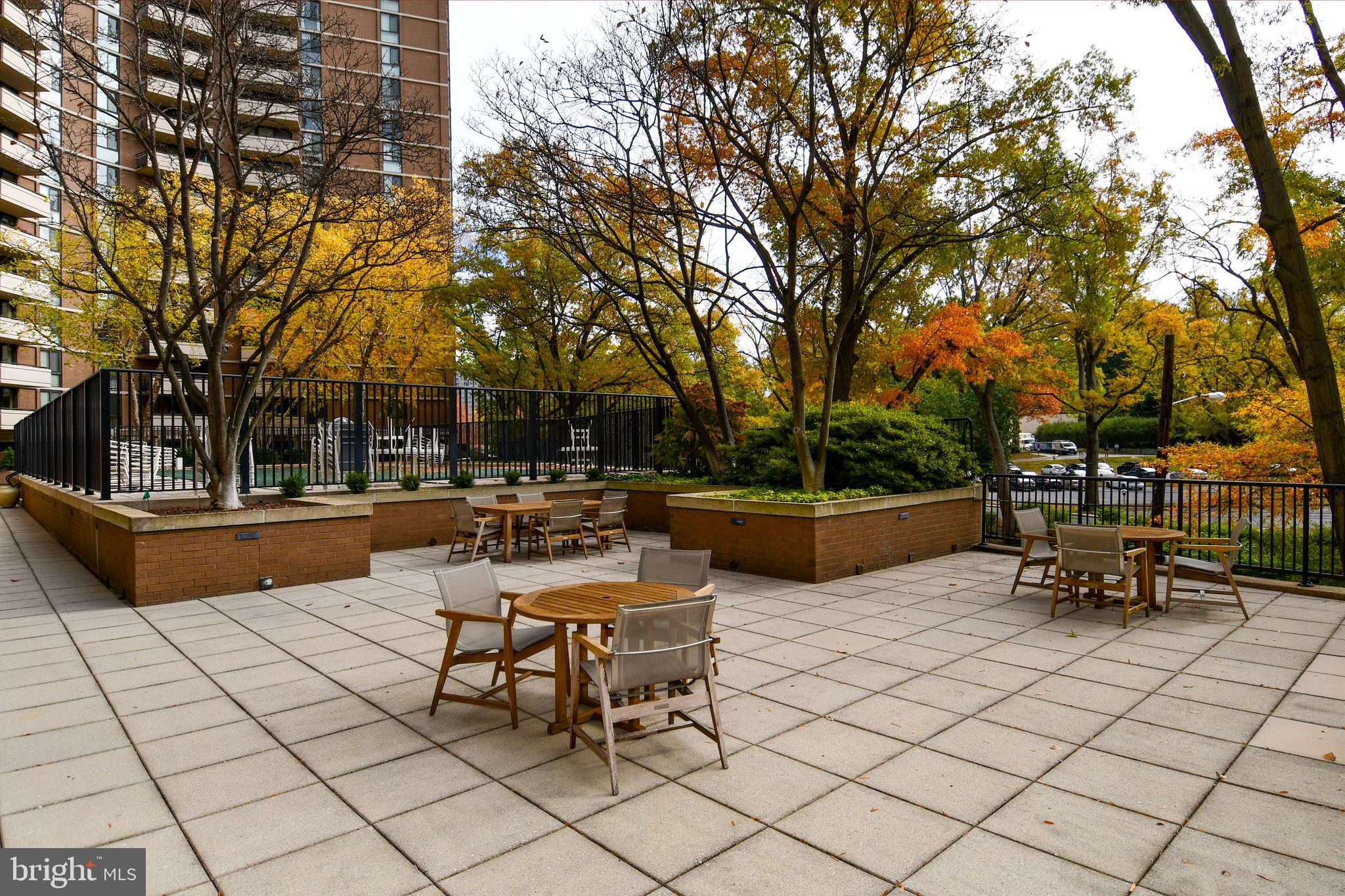 4620 N PARK AVENUE 1003W