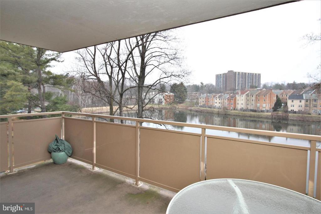 7501 DEMOCRACY BOULEVARD B-239