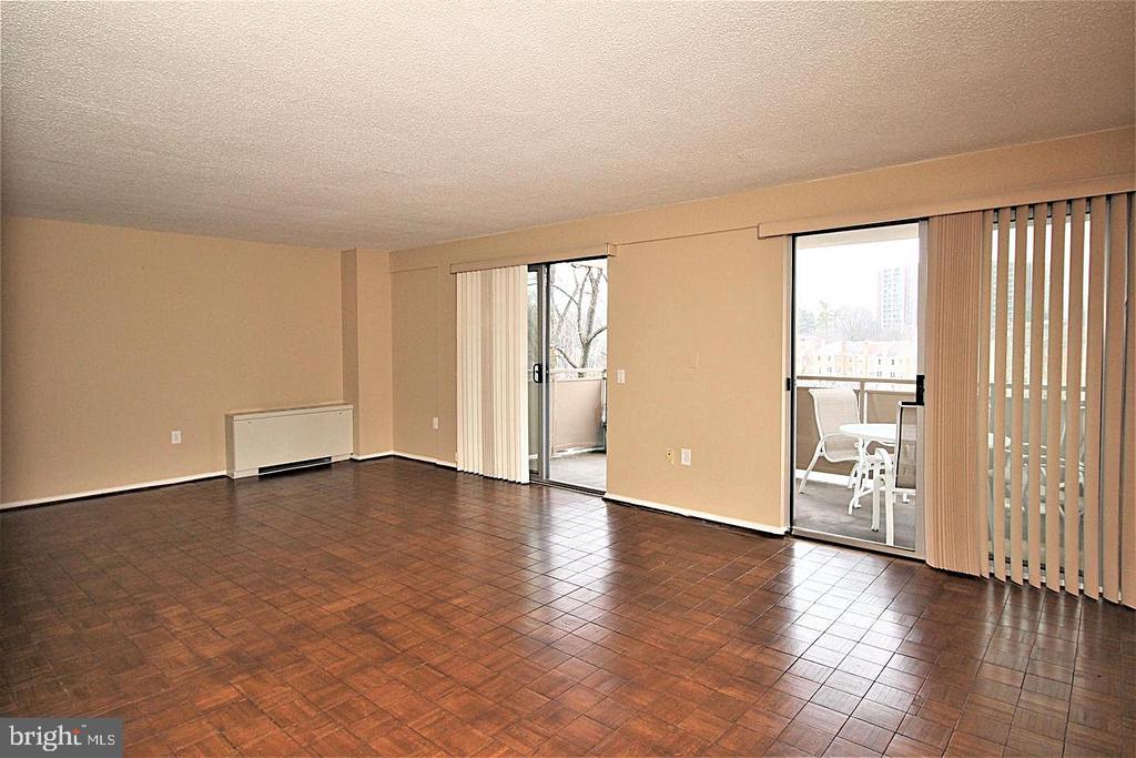 7501 DEMOCRACY BOULEVARD B-239