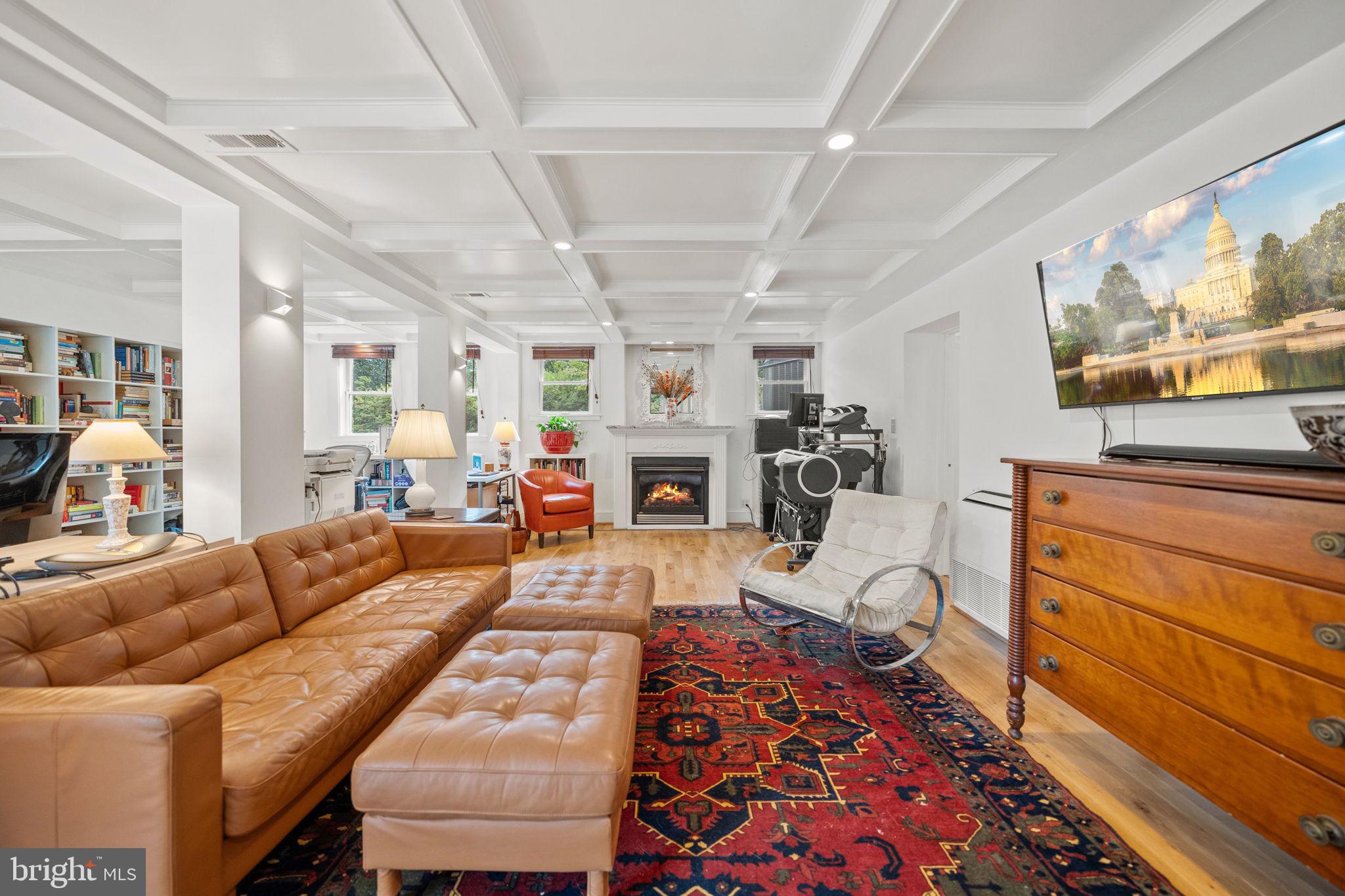 702 & 704 SLIGO CREEK PARKWAY