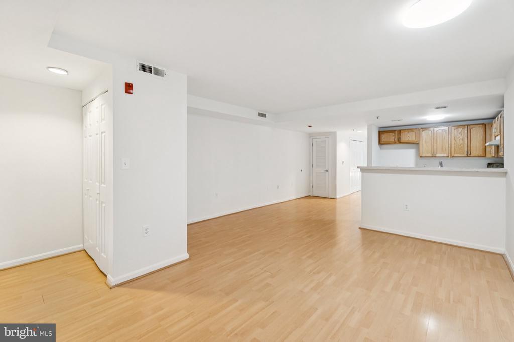 7981 EASTERN NW 204