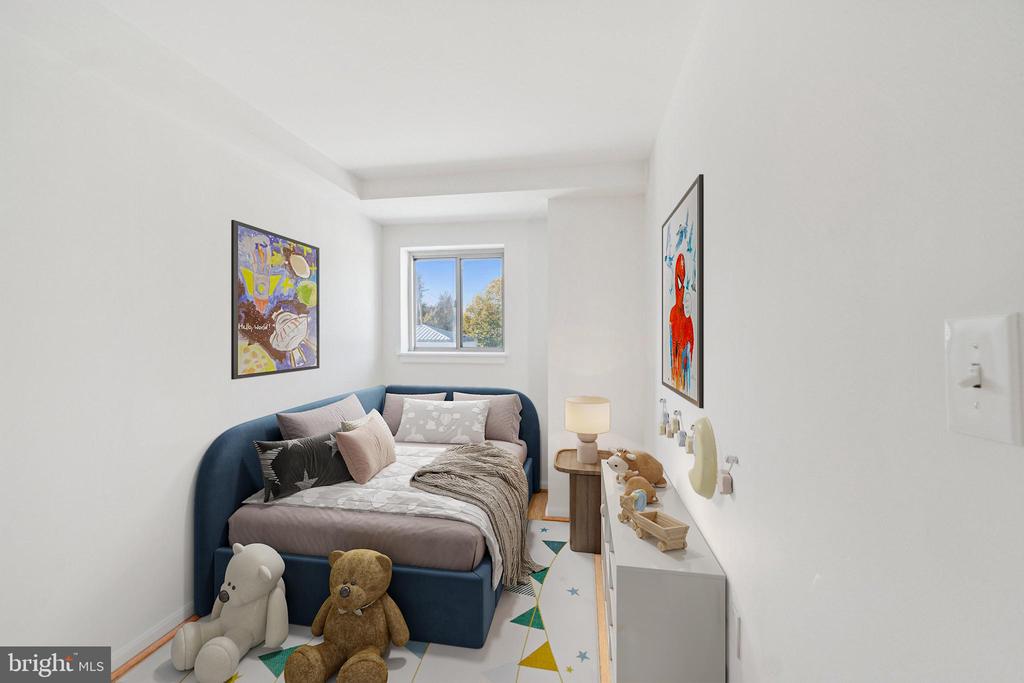 7981 EASTERN NW 204