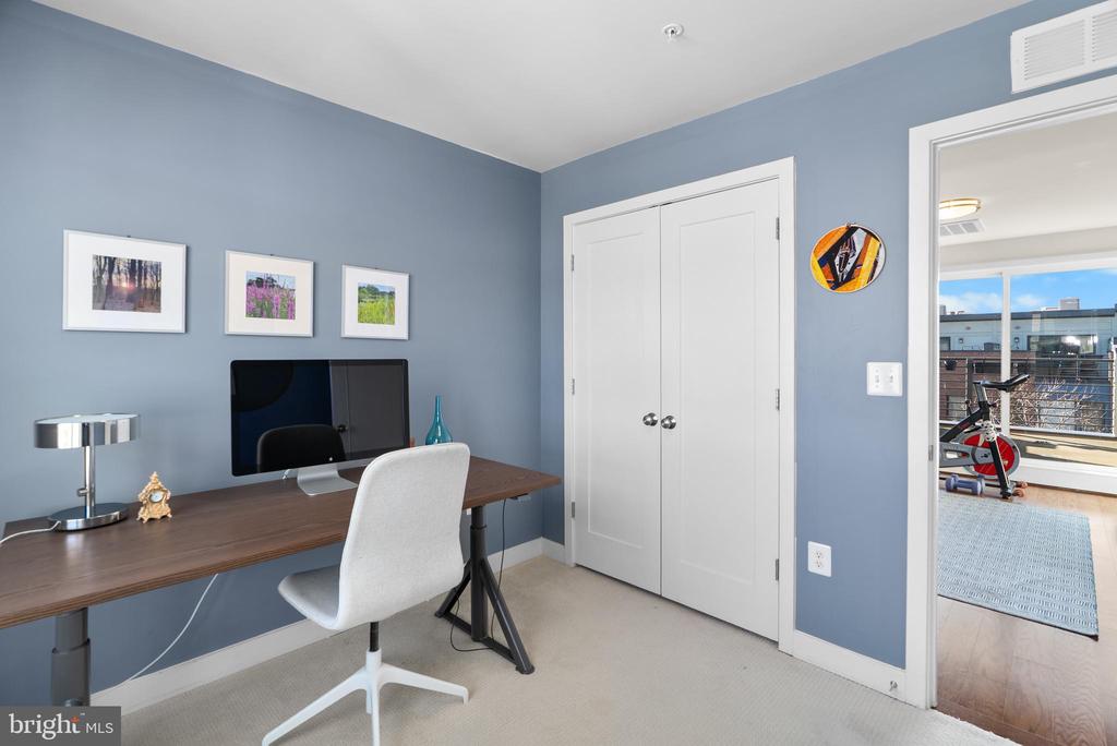 16313 DECKER PLACE