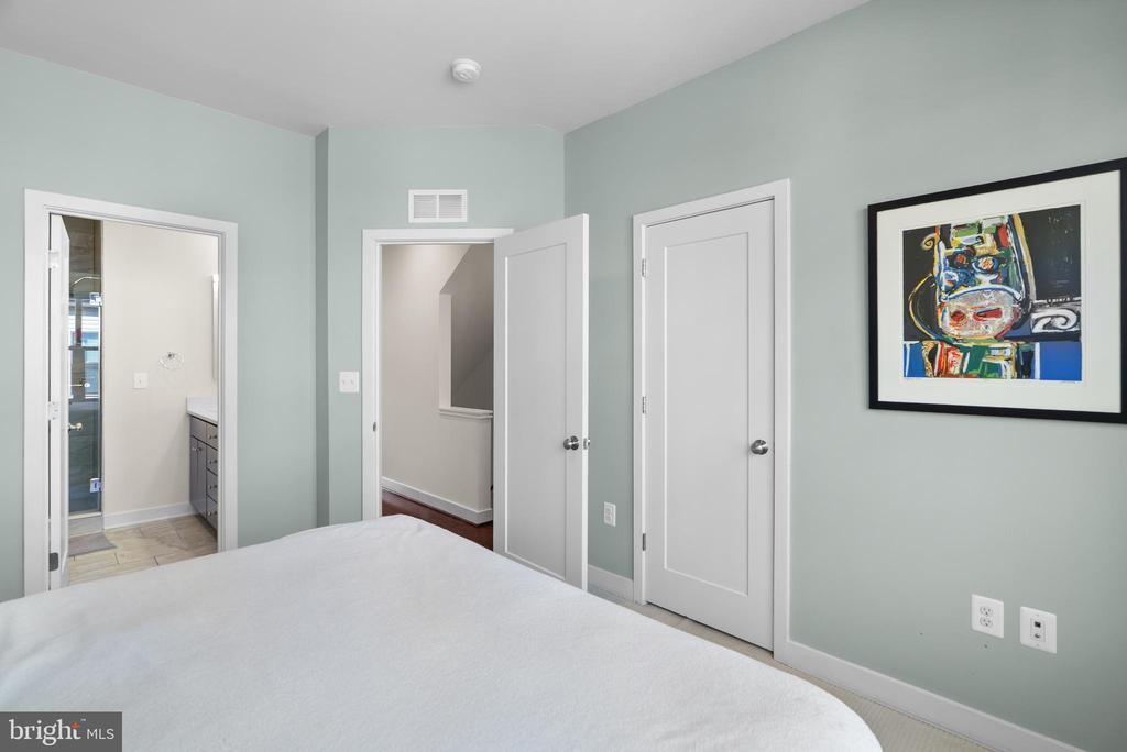 16313 DECKER PLACE