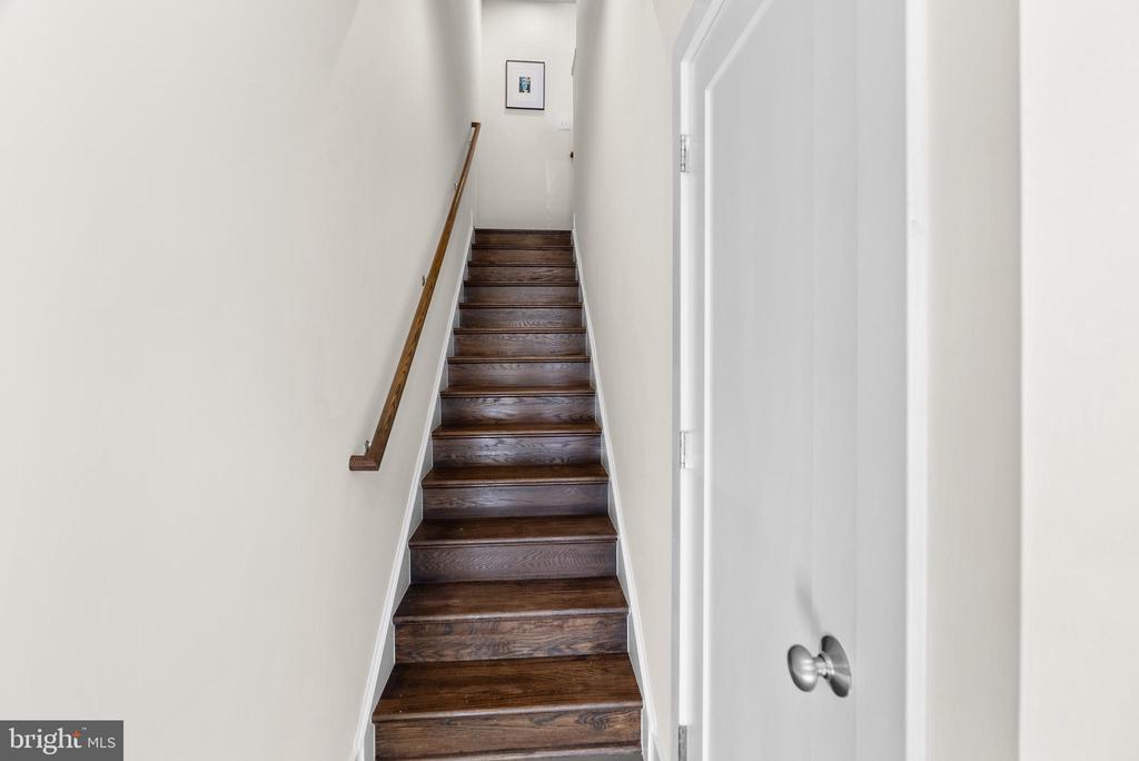 16313 DECKER PLACE