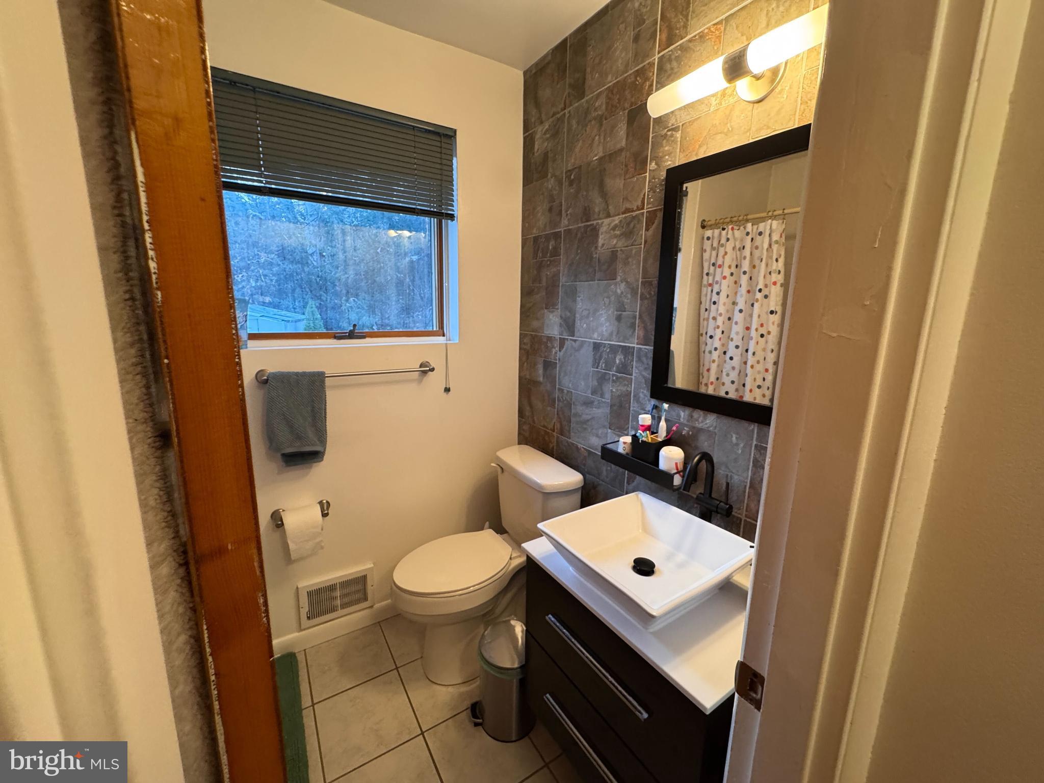 6313 WALHONDING ROAD