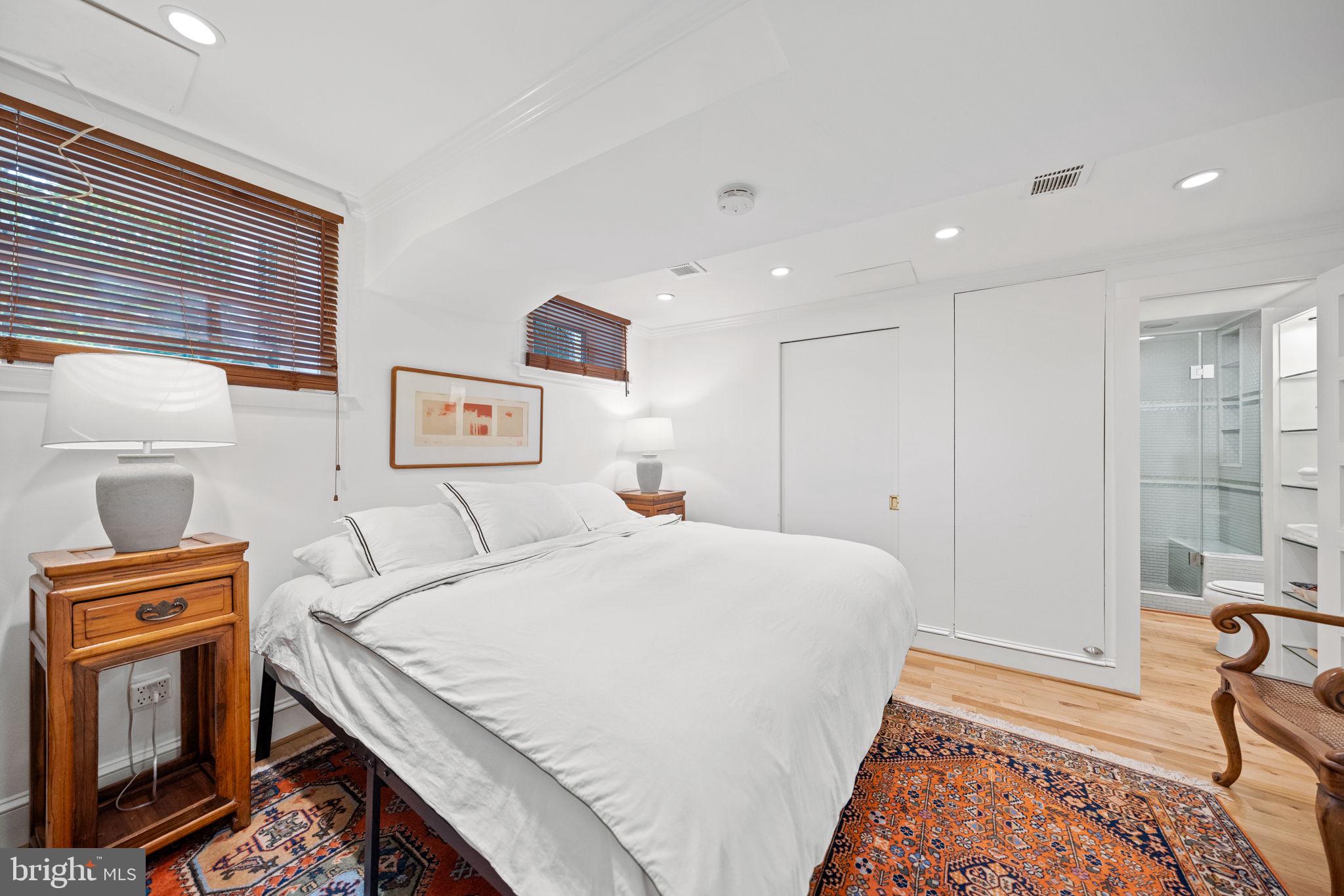 702 SLIGO CREEK PARKWAY