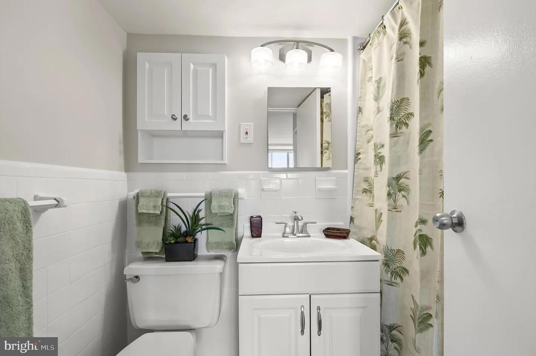 10500 ROCKVILLE PIKE 1325