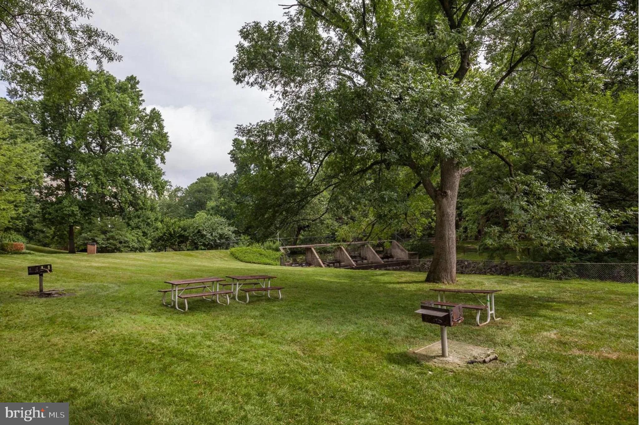 10500 ROCKVILLE PIKE 1325