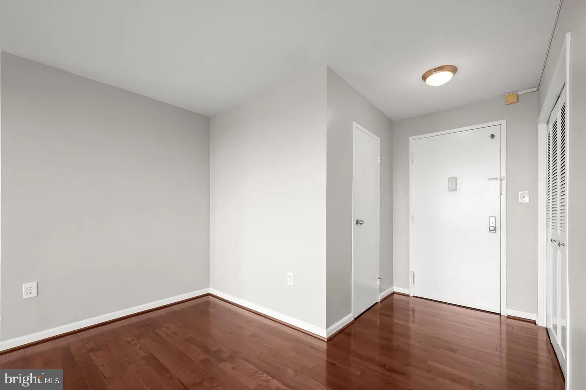 10500 ROCKVILLE PIKE 1325