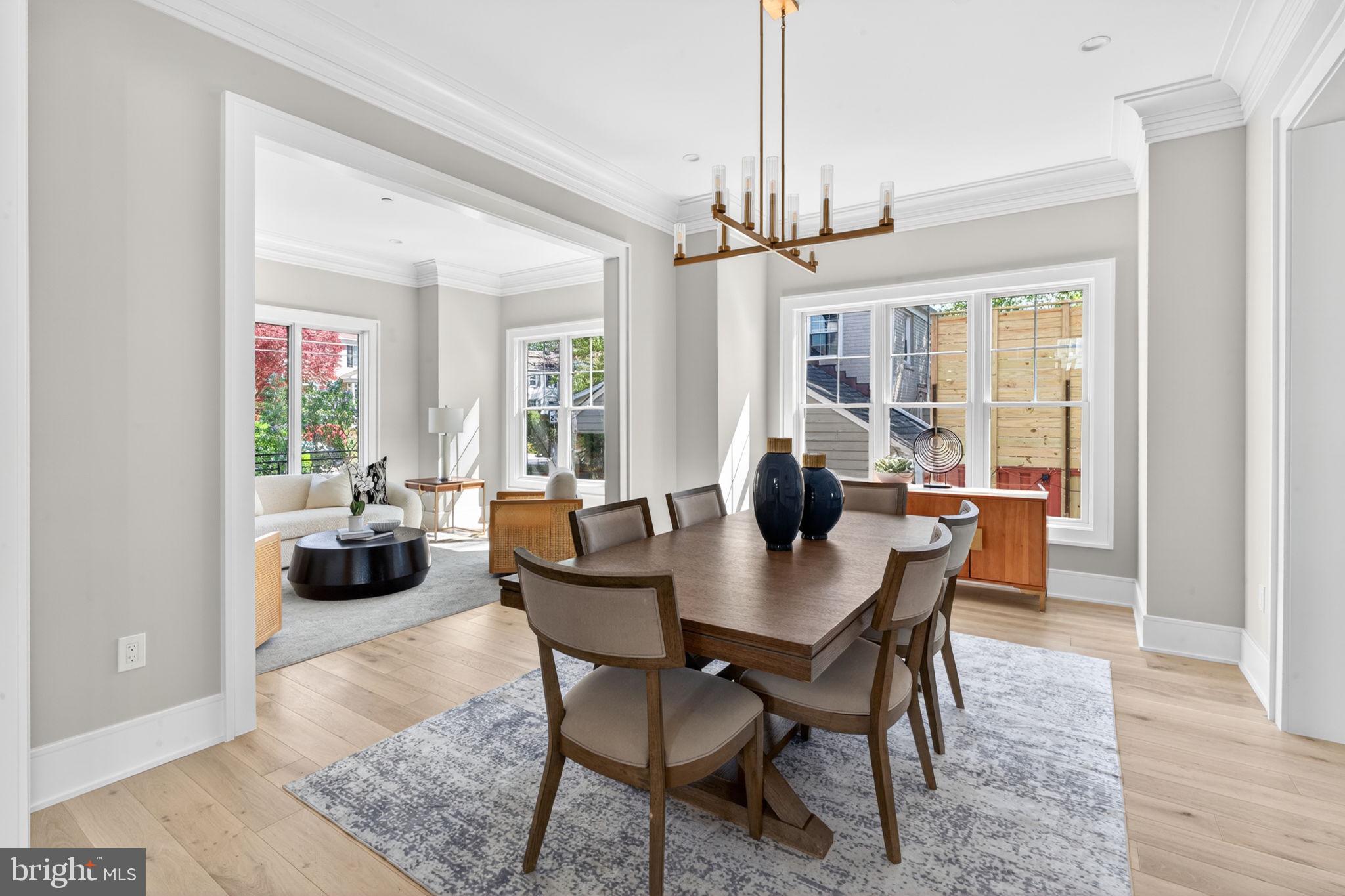 5326 MCKINLEY STREET