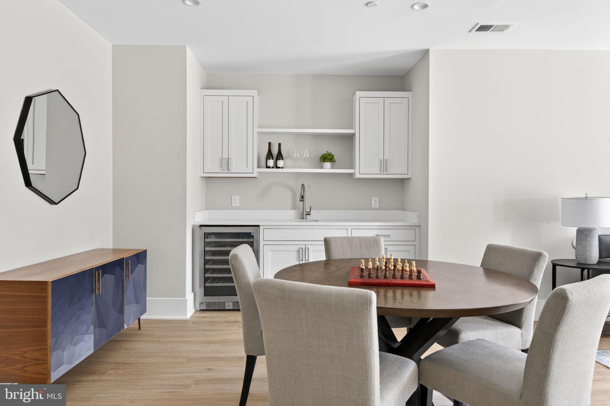 5326 MCKINLEY STREET