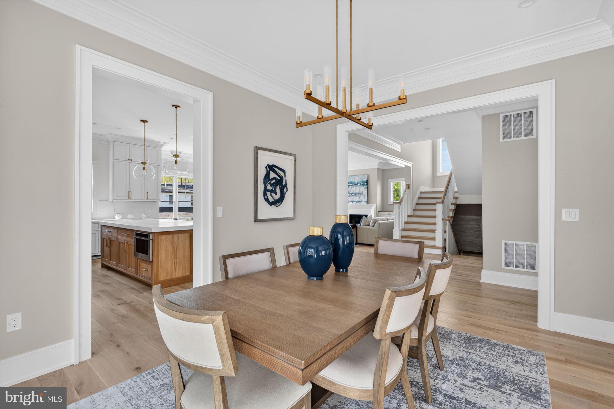 5326 MCKINLEY STREET