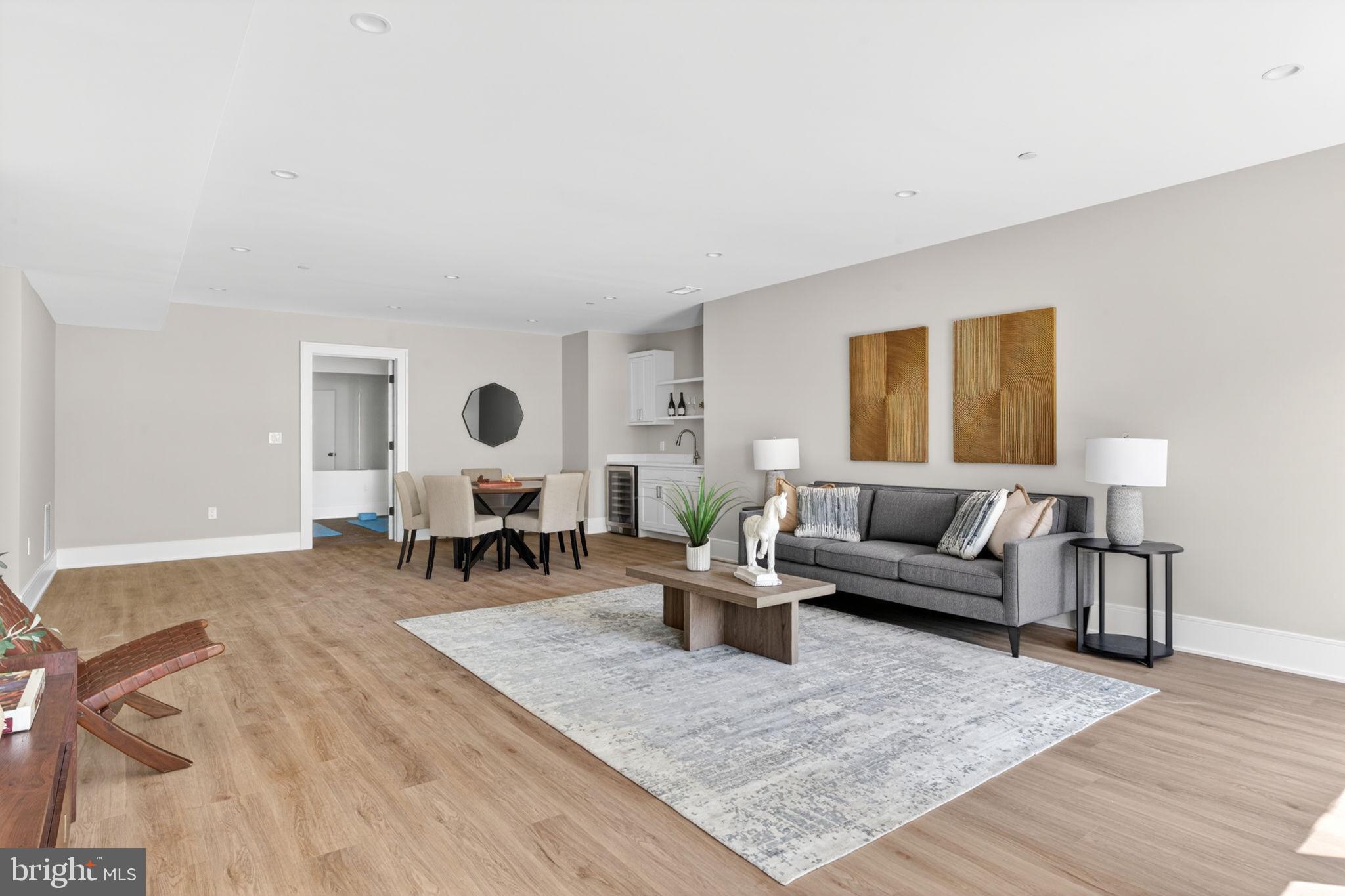 5326 MCKINLEY STREET