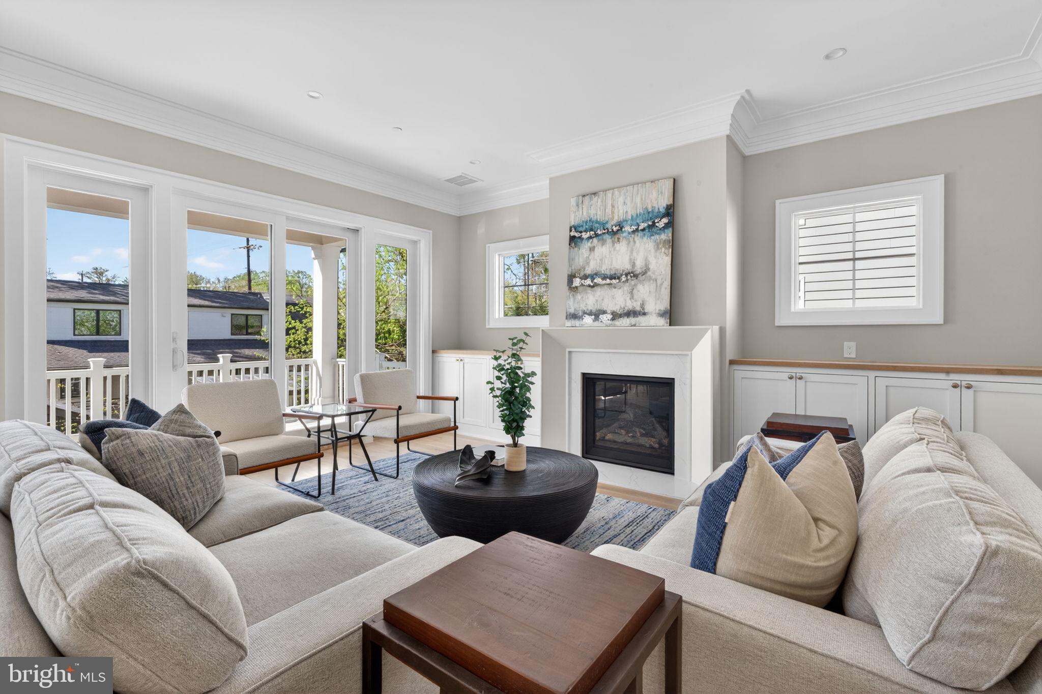 5326 MCKINLEY STREET